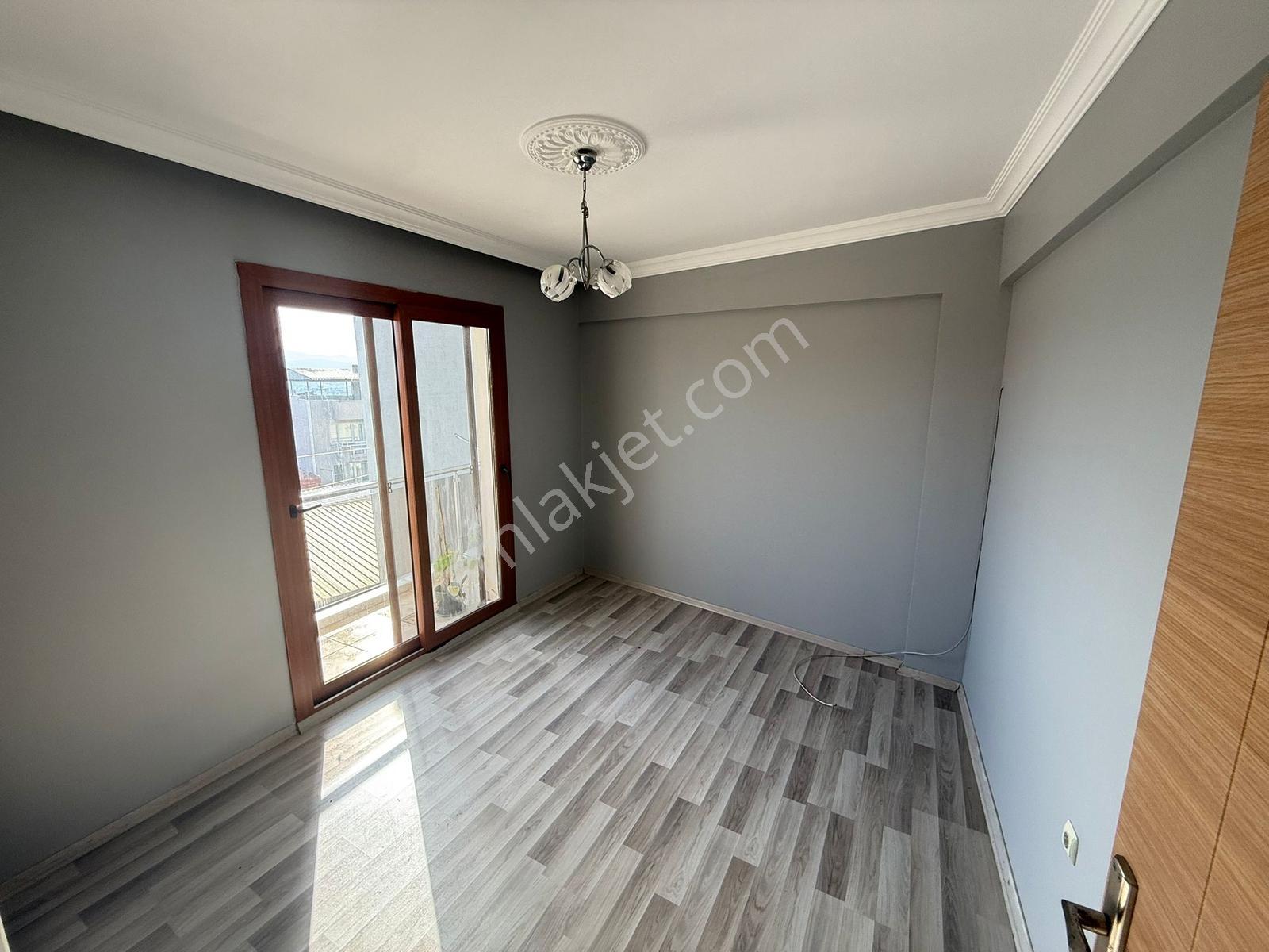 Buca'da Üniverste Karşısı Satılık 3+1 Daire — fotoğraf 18