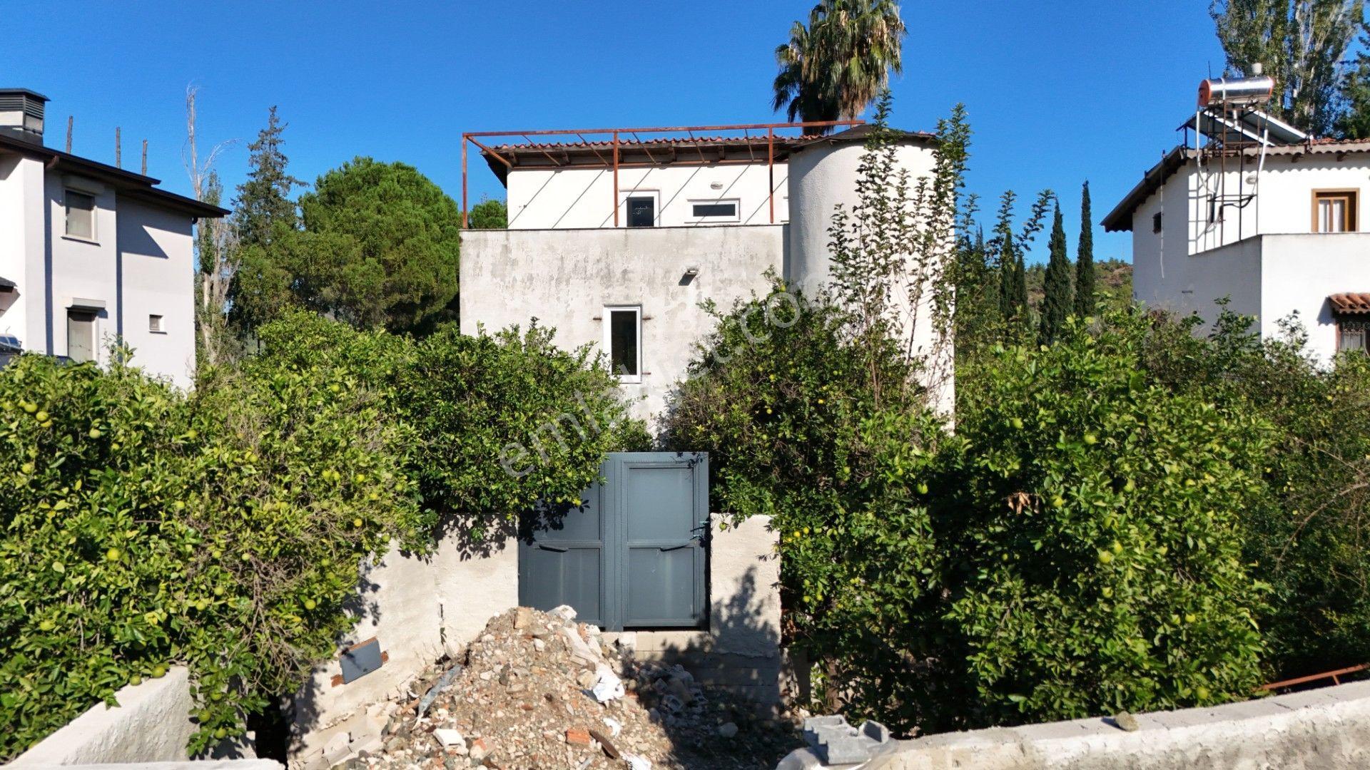 1.000 M² Arsa İçerisinde Özel Havuzlu Müstakil Villa — fotoğraf 2