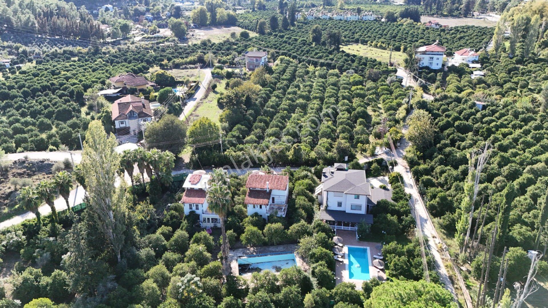 1.000 M² Arsa İçerisinde Özel Havuzlu Müstakil Villa — fotoğraf 8