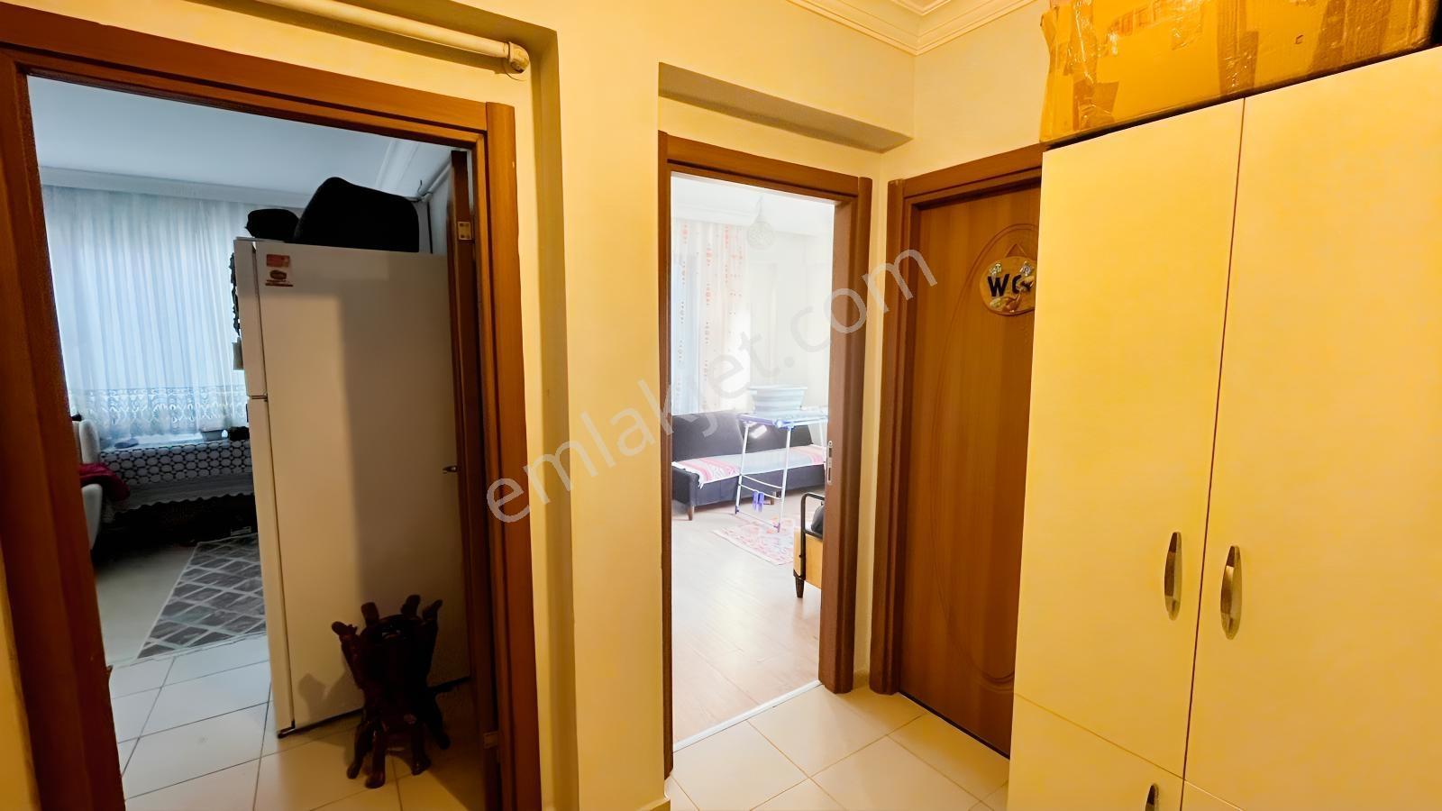 Yenifoça Turkuaz Evleri Sitesinde Satılık 2+1 Daire — fotoğraf 8
