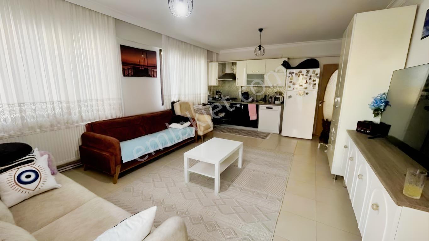 Yenifoça Turkuaz Evleri Sitesinde Satılık 2+1 Daire — fotoğraf 11