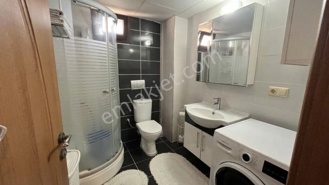 Yenifoça Turkuaz Evleri Sitesinde Satılık 2+1 Daire — fotoğraf 21