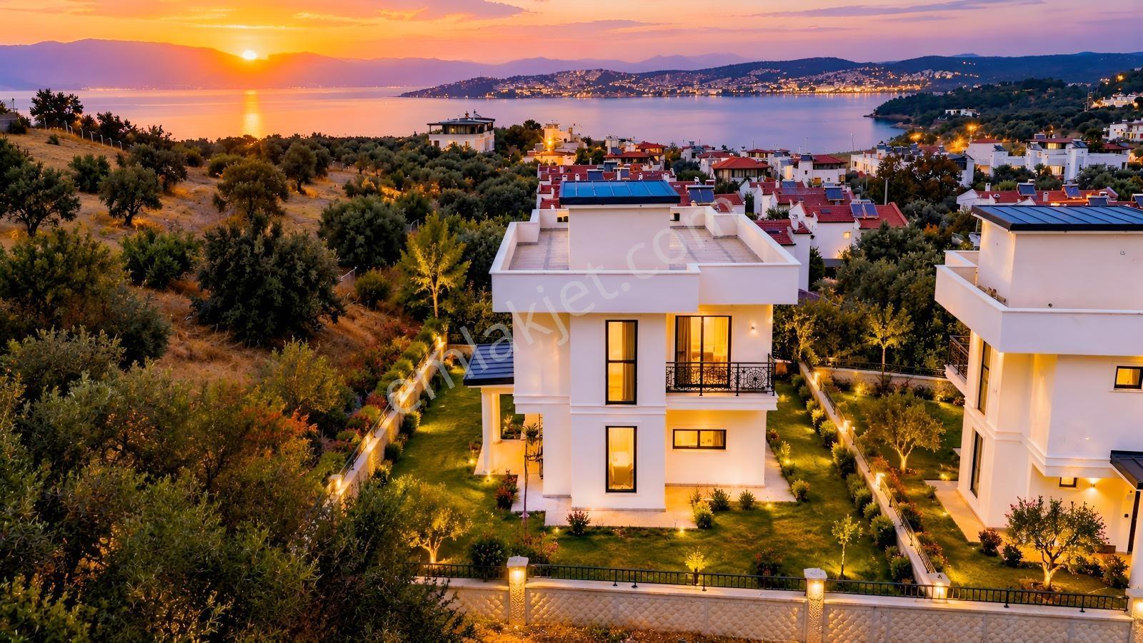 Onmax Karaağaçta Emsallerinin En Uygunu 3+1 Satılık Lüks Villa
