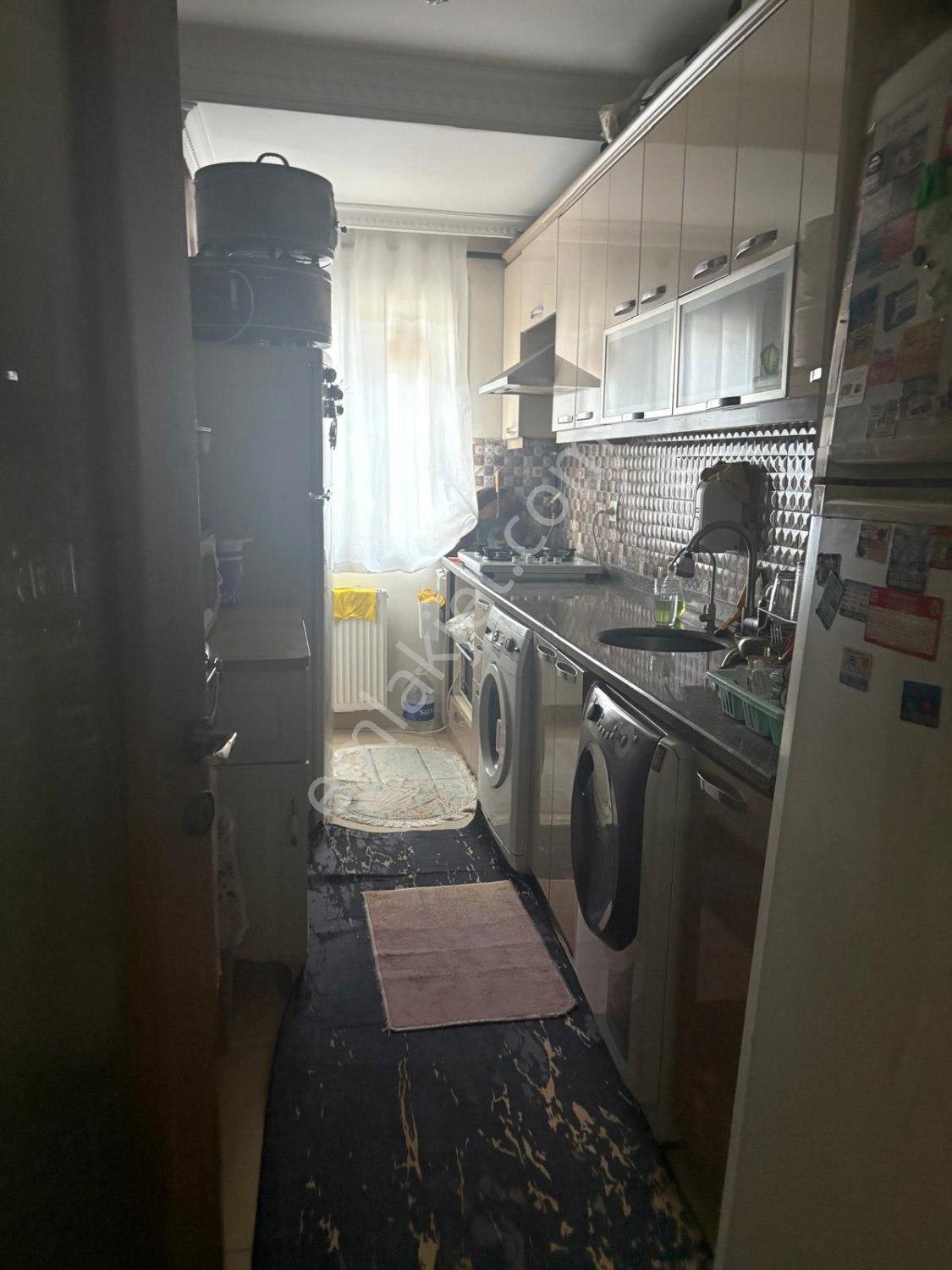 Esenyurt Mehmet Akıf Ersoy'da E-5 Yakın Yatırıma Uygun Daıre — fotoğraf 11