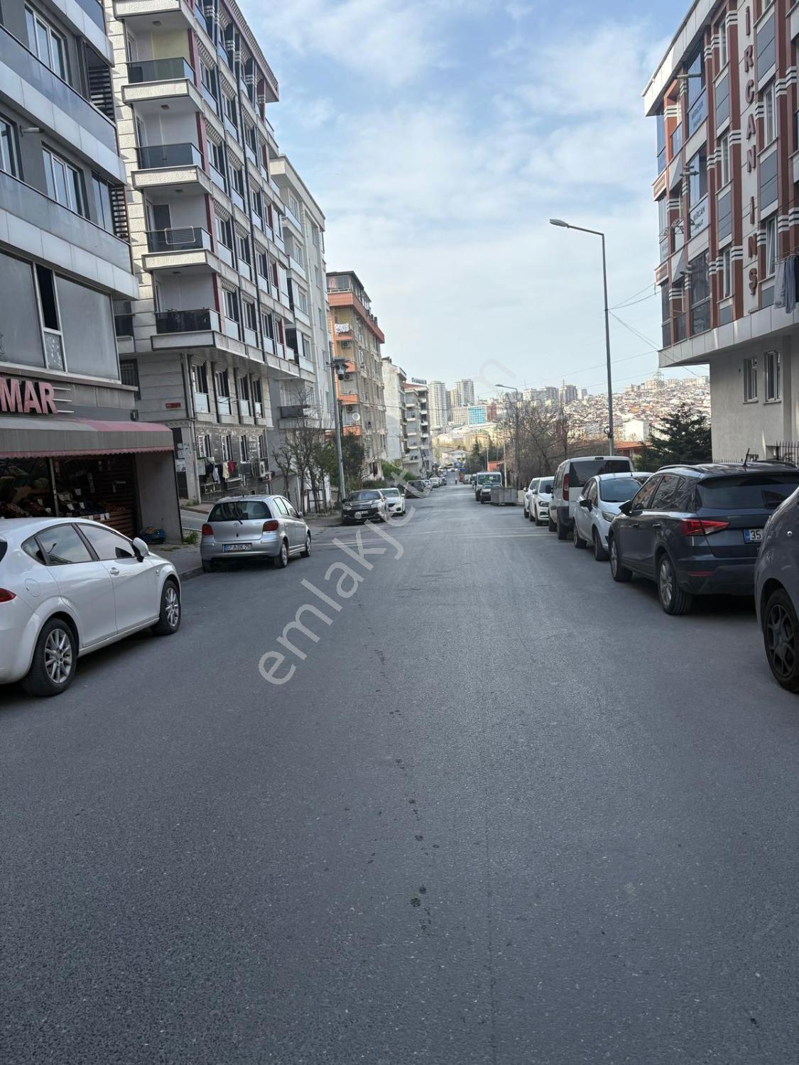Esenyurt Mehmet Akıf Ersoy'da E-5 Yakın Yatırıma Uygun Daıre — fotoğraf 27