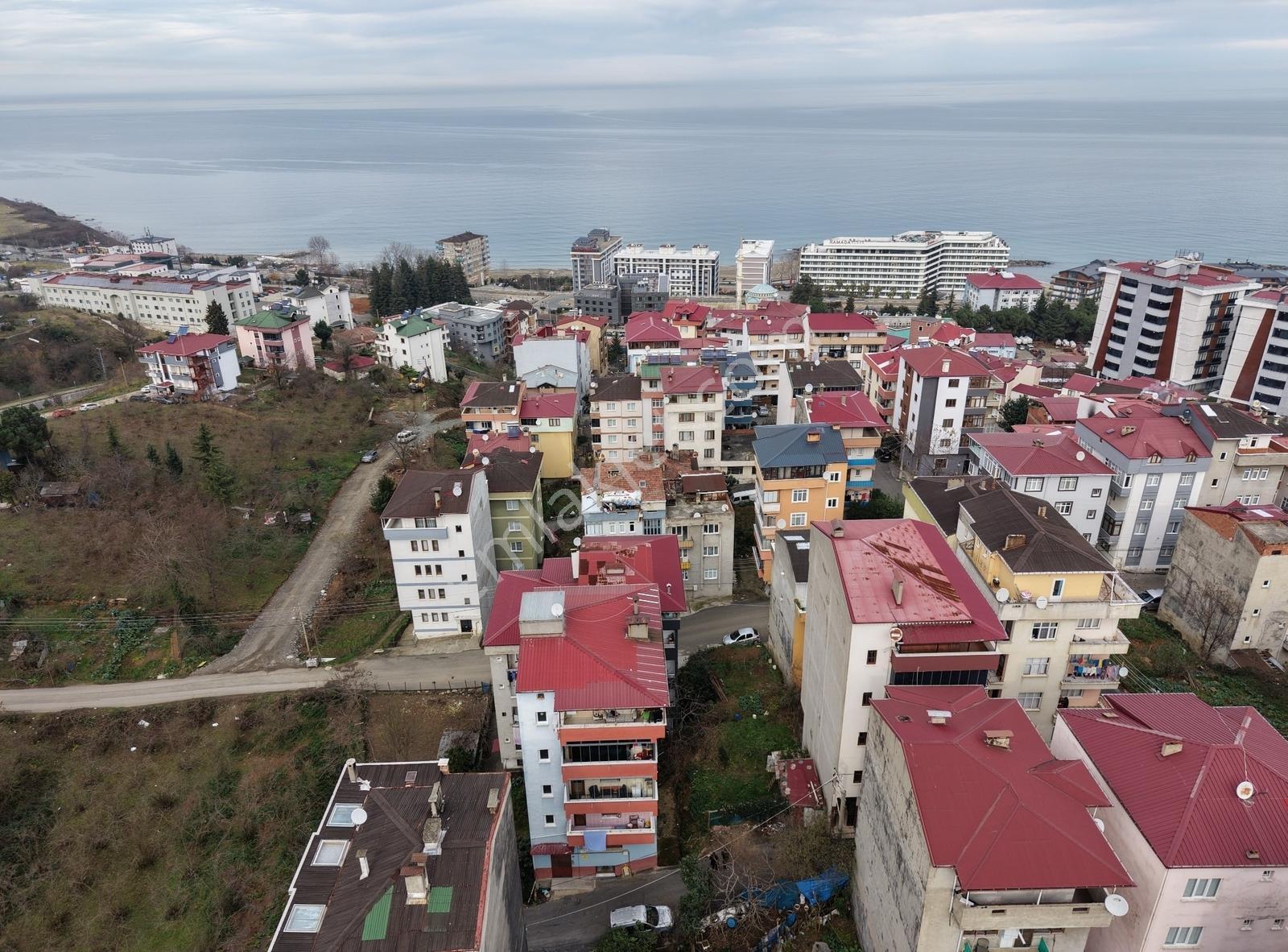 Yalıncak Adli Tıp Üstü Sahile Yakın 4 Kat İmarlı Arsa — fotoğraf 2