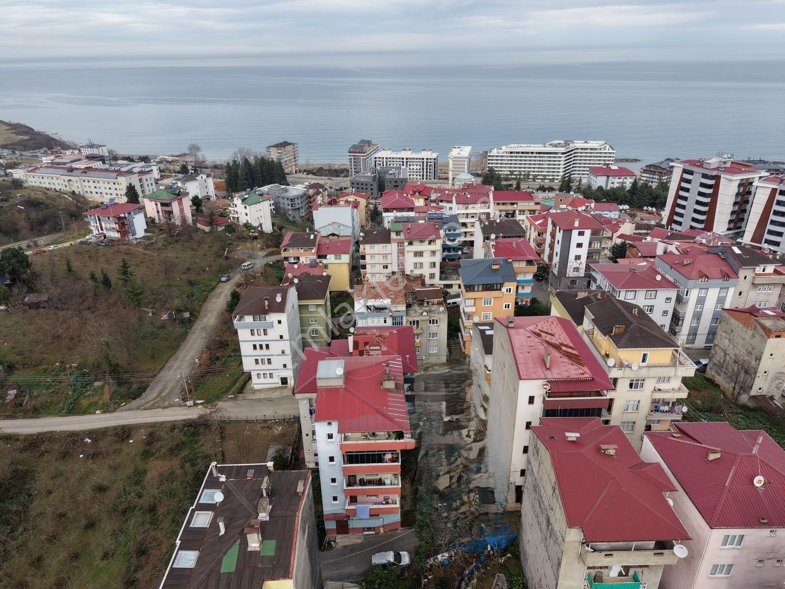 Yalıncak Adli Tıp Üstü Sahile Yakın 4 Kat İmarlı Arsa — fotoğraf 3