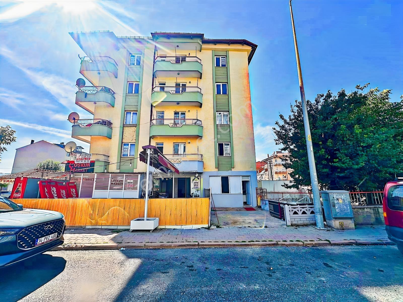 Karahan Emlaktan Emek Mah.buhara Caddesinde Satılık 3+1 Daire.. — fotoğraf 5
