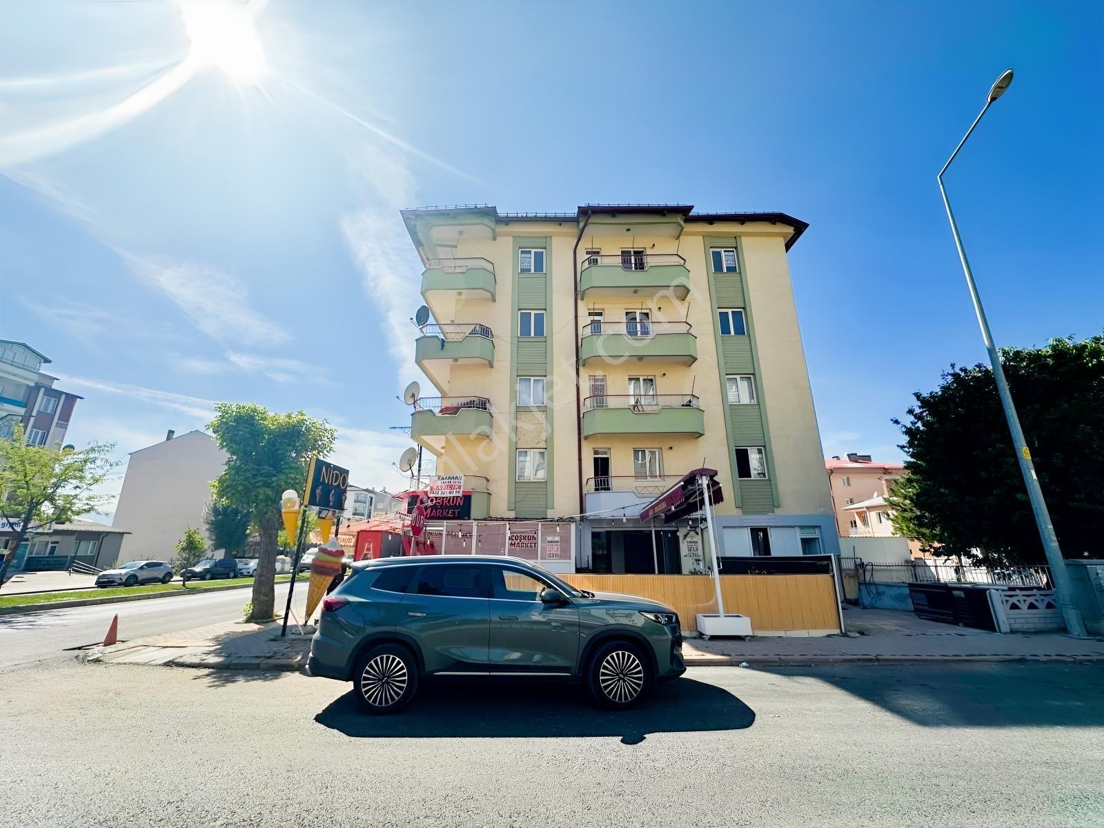 Karahan Emlaktan Emek Mah.buhara Caddesinde Satılık 3+1 Daire.. — fotoğraf 6