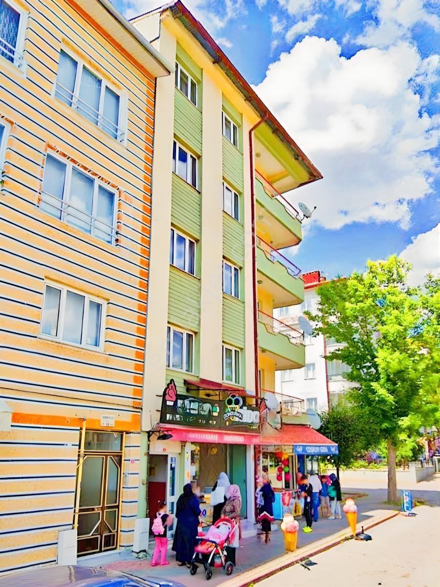 Karahan Emlaktan Emek Mah.buhara Caddesinde Satılık 3+1 Daire.. — fotoğraf 9
