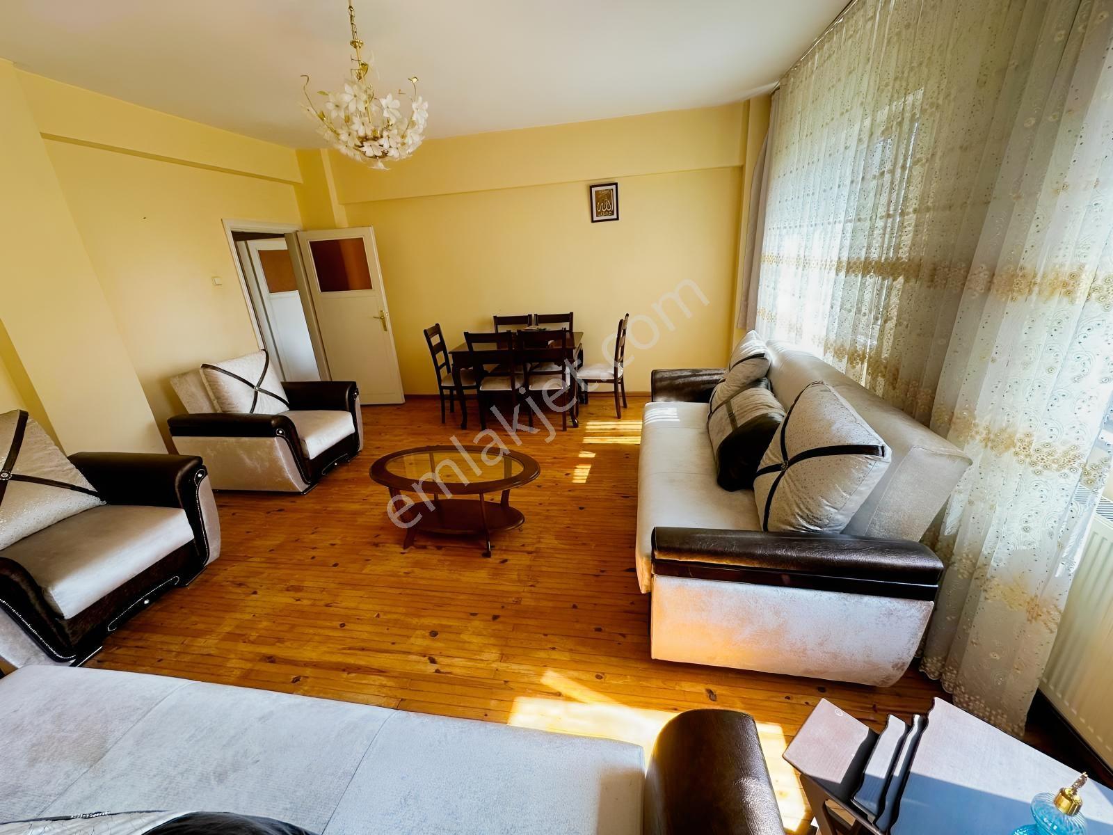 Karahan Emlaktan Emek Mah.buhara Caddesinde Satılık 3+1 Daire.. — fotoğraf 11