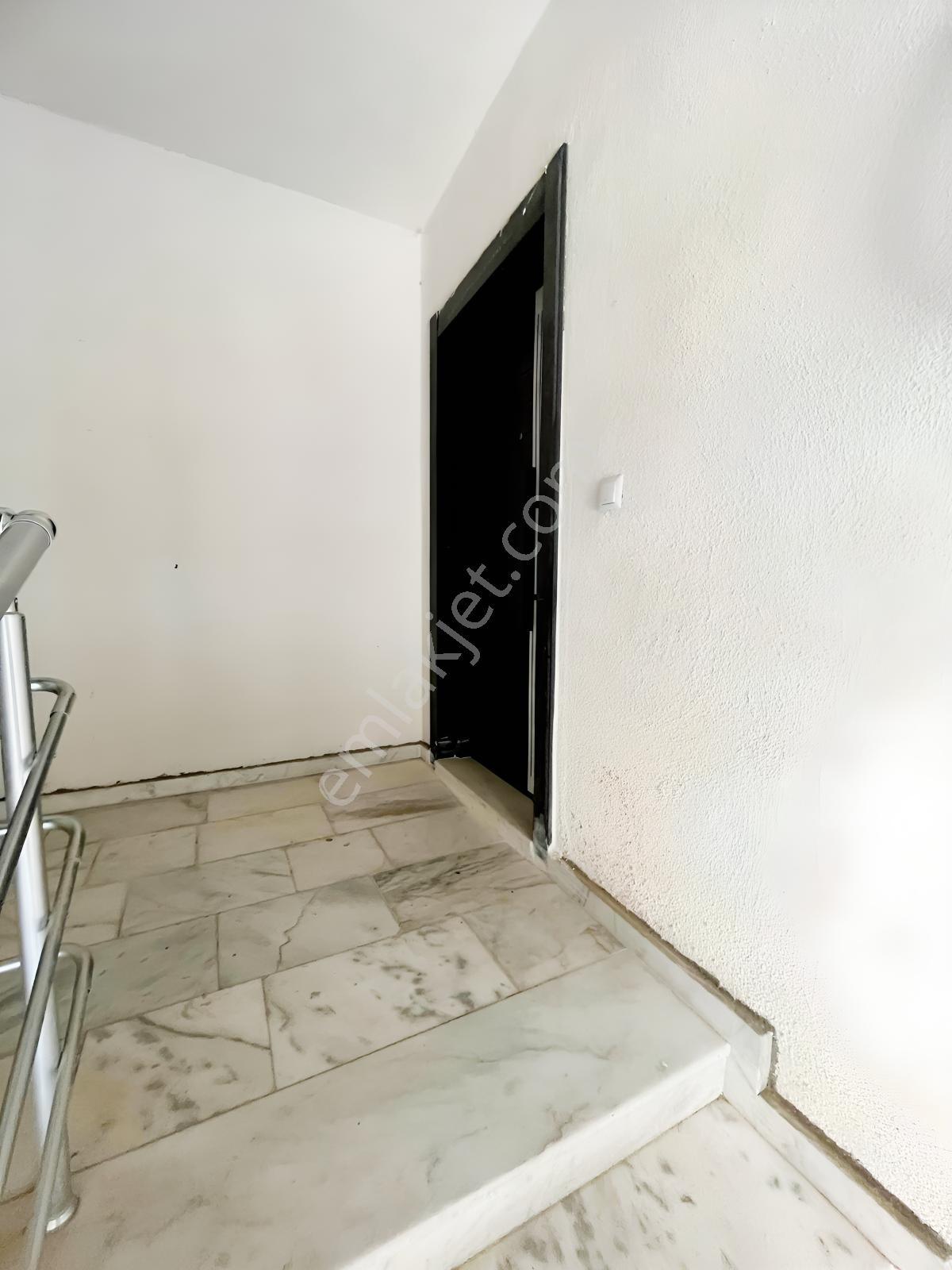 Sağlık Lisesi Ve Öğretmen Okuluna Yakın Satılık 2+1 Sıfır Daire — fotoğraf 6