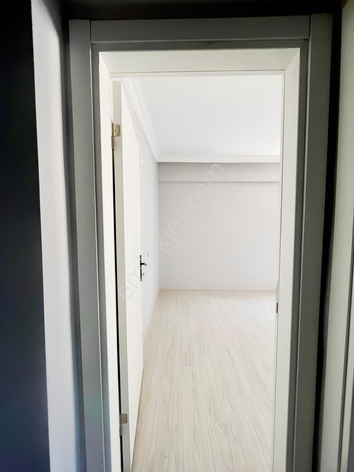 Sağlık Lisesi Ve Öğretmen Okuluna Yakın Satılık 2+1 Sıfır Daire — fotoğraf 16