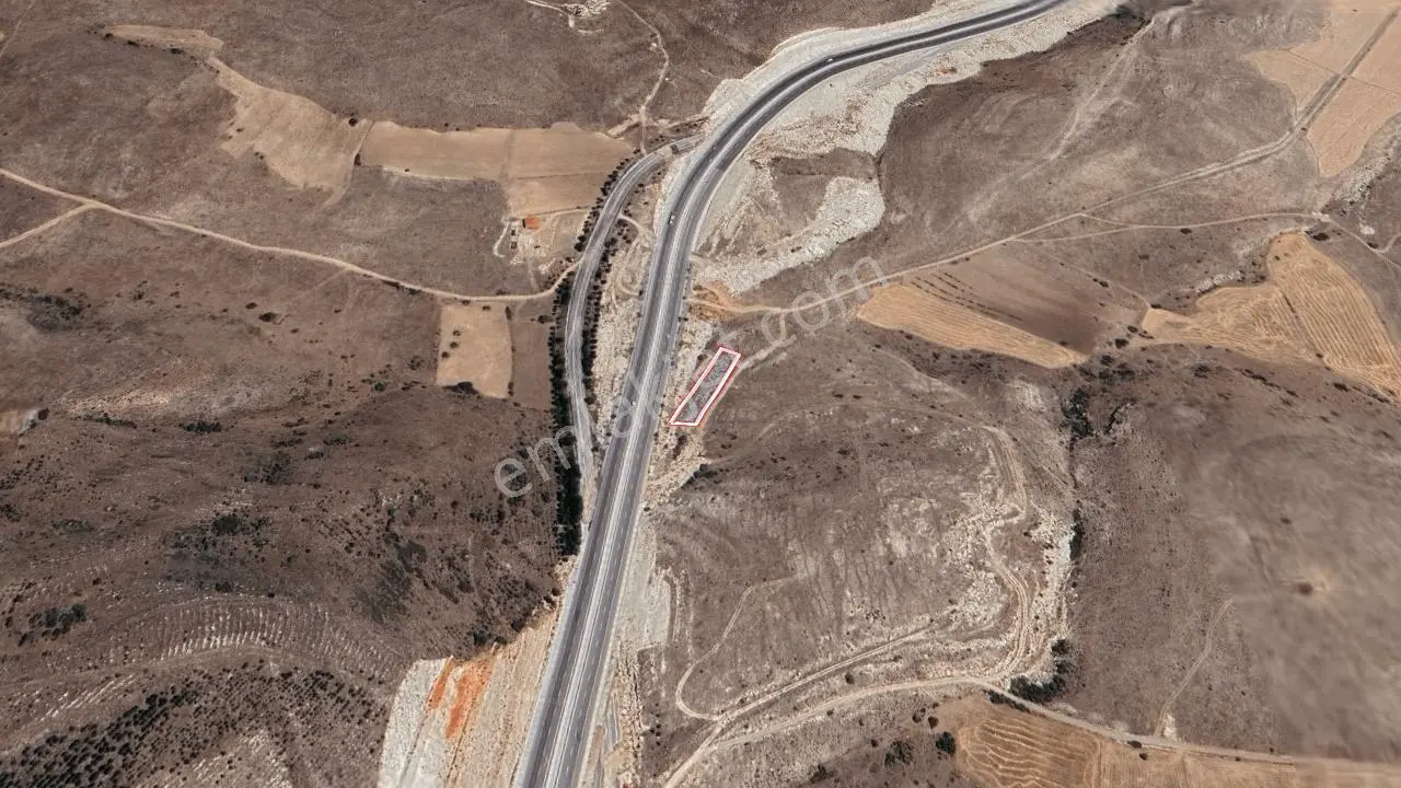 Kırker'Den Halımoru Anayolaparsel 1.274M² Satılık Fırsat Tarla