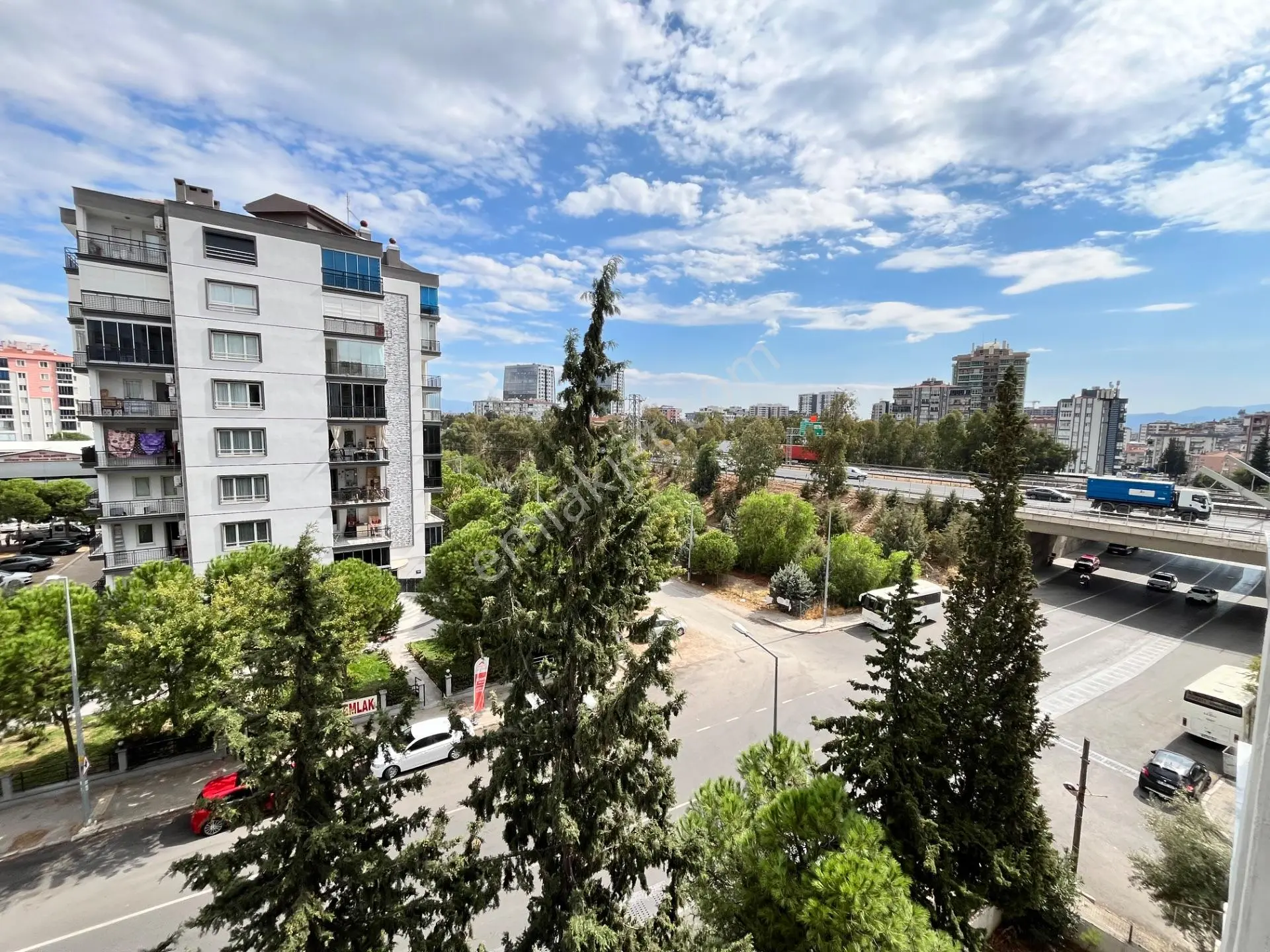 Medikal Point Hastanesi 1,5 Km Mesafede Otoparklı 3+1 Satılık Daire — fotoğraf 39