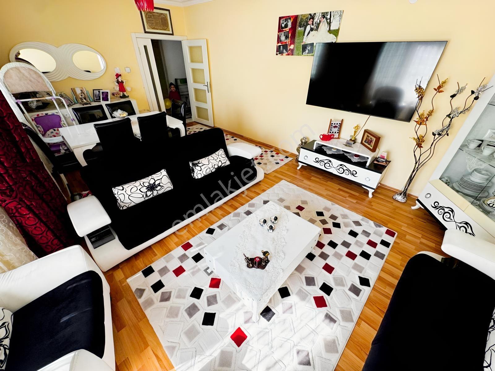 Güzelkent Mah.3+1 120 M2 Site İçerisinde Full Yapılı Daire — fotoğraf 12