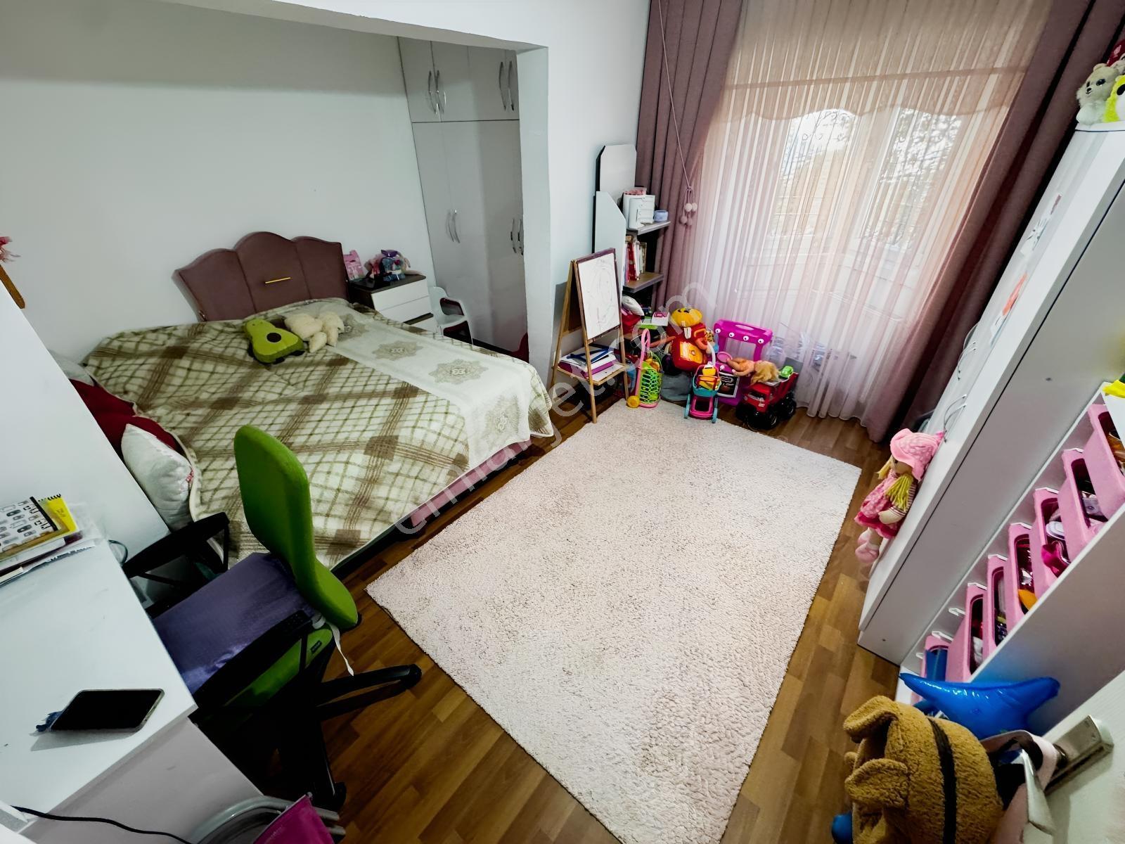 Güzelkent Mah.3+1 120 M2 Site İçerisinde Full Yapılı Daire — fotoğraf 22