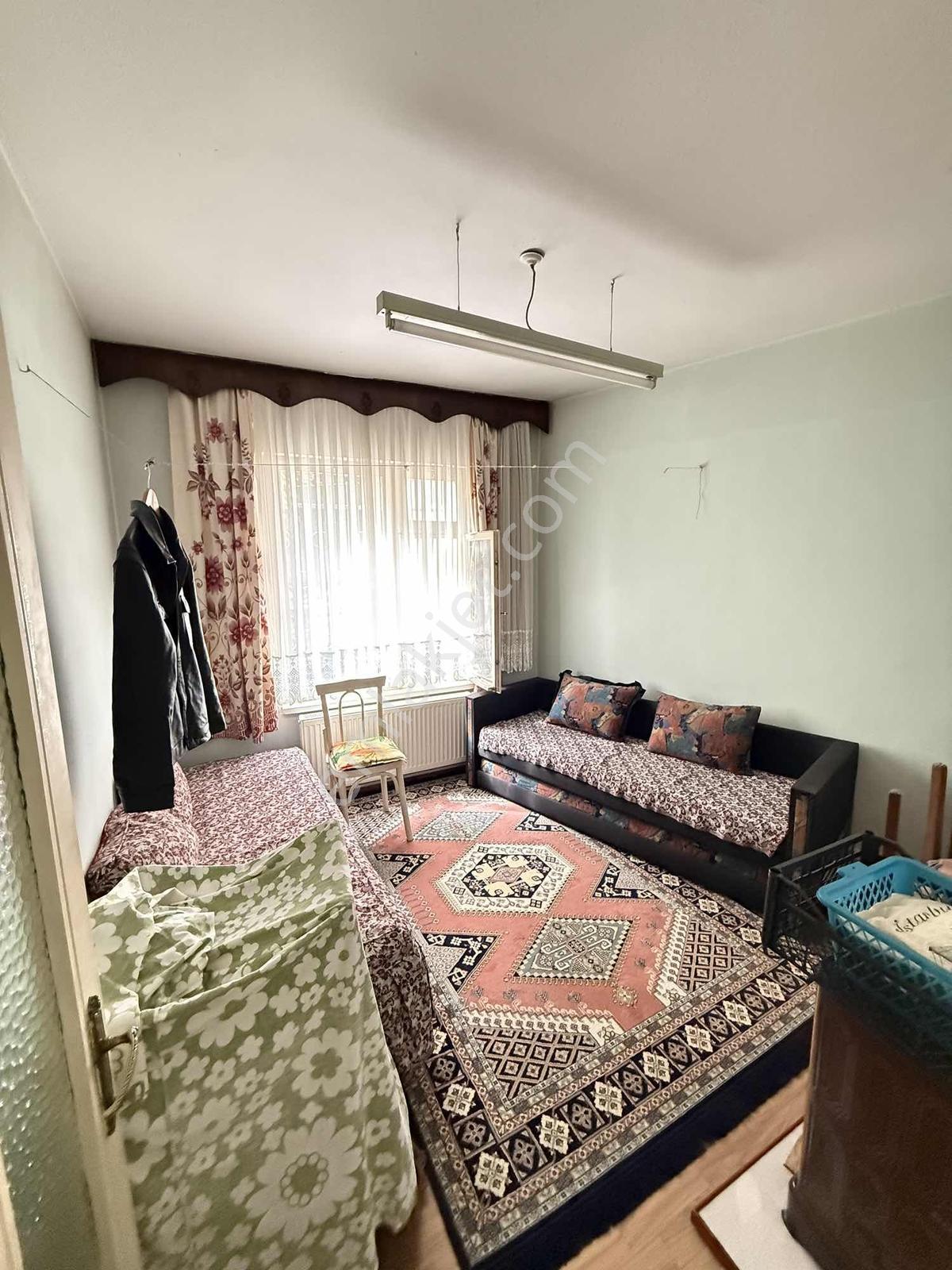 Mrg Oteli Arkasında Satılık Geniş 3+1 Daire — fotoğraf 6
