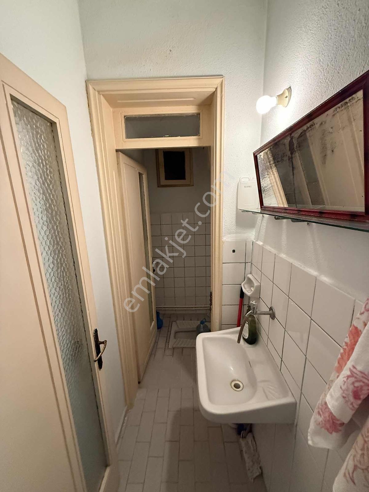 Mrg Oteli Arkasında Satılık Geniş 3+1 Daire — fotoğraf 11