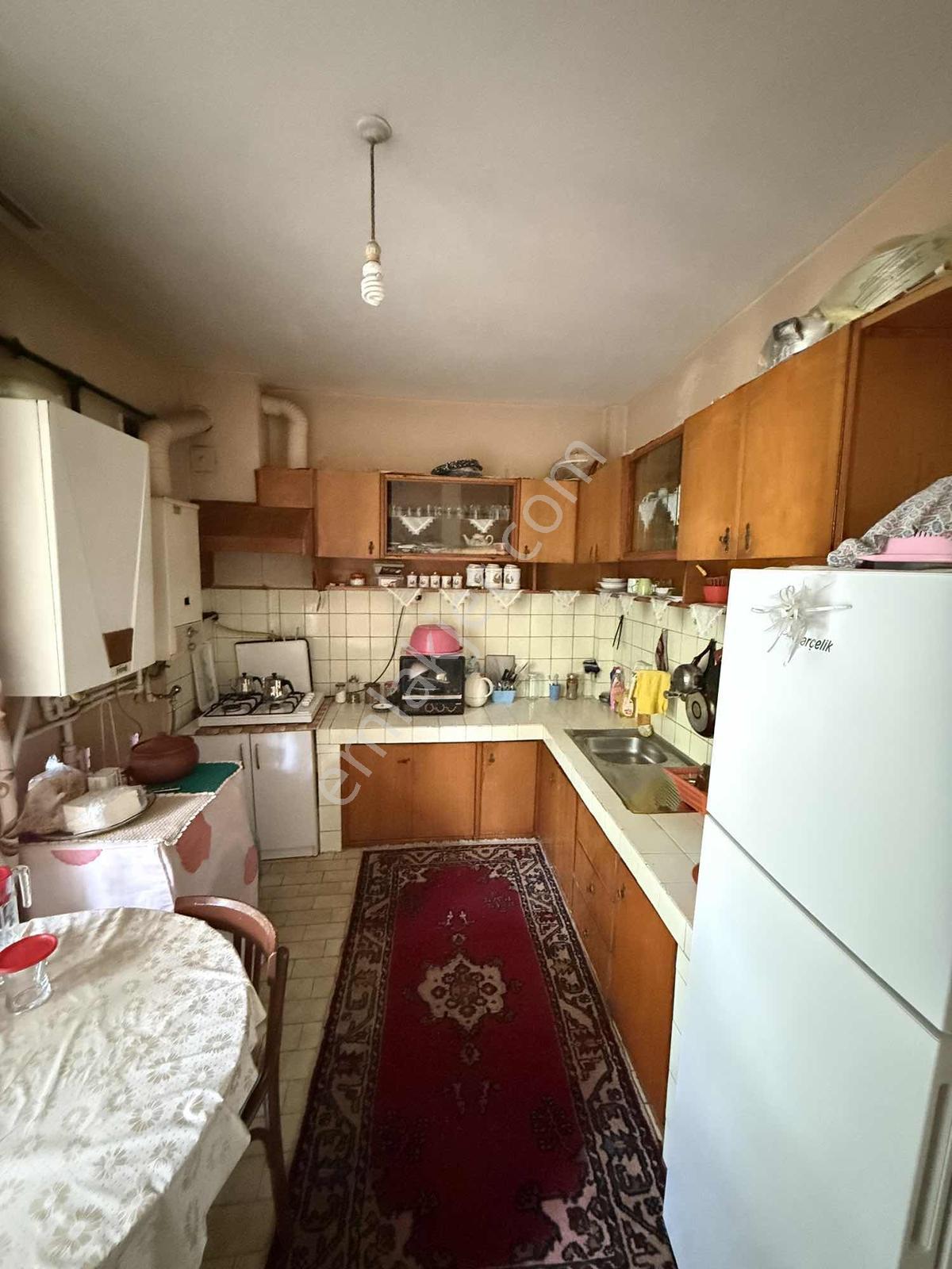 Mrg Oteli Arkasında Satılık Geniş 3+1 Daire — fotoğraf 12