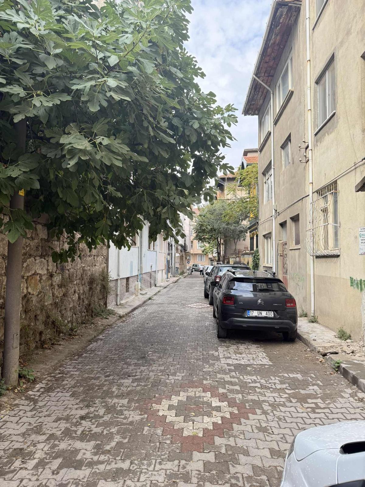 Mrg Oteli Arkasında Satılık Geniş 3+1 Daire — fotoğraf 19