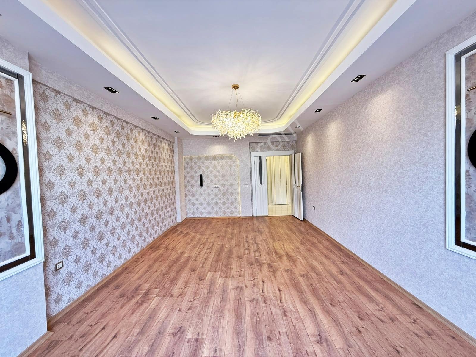 Fıstıklık'ta Giyinme Odalı Türk Hamamı Yerden Isıtma U.lüx 3.5+1 — fotoğraf 15