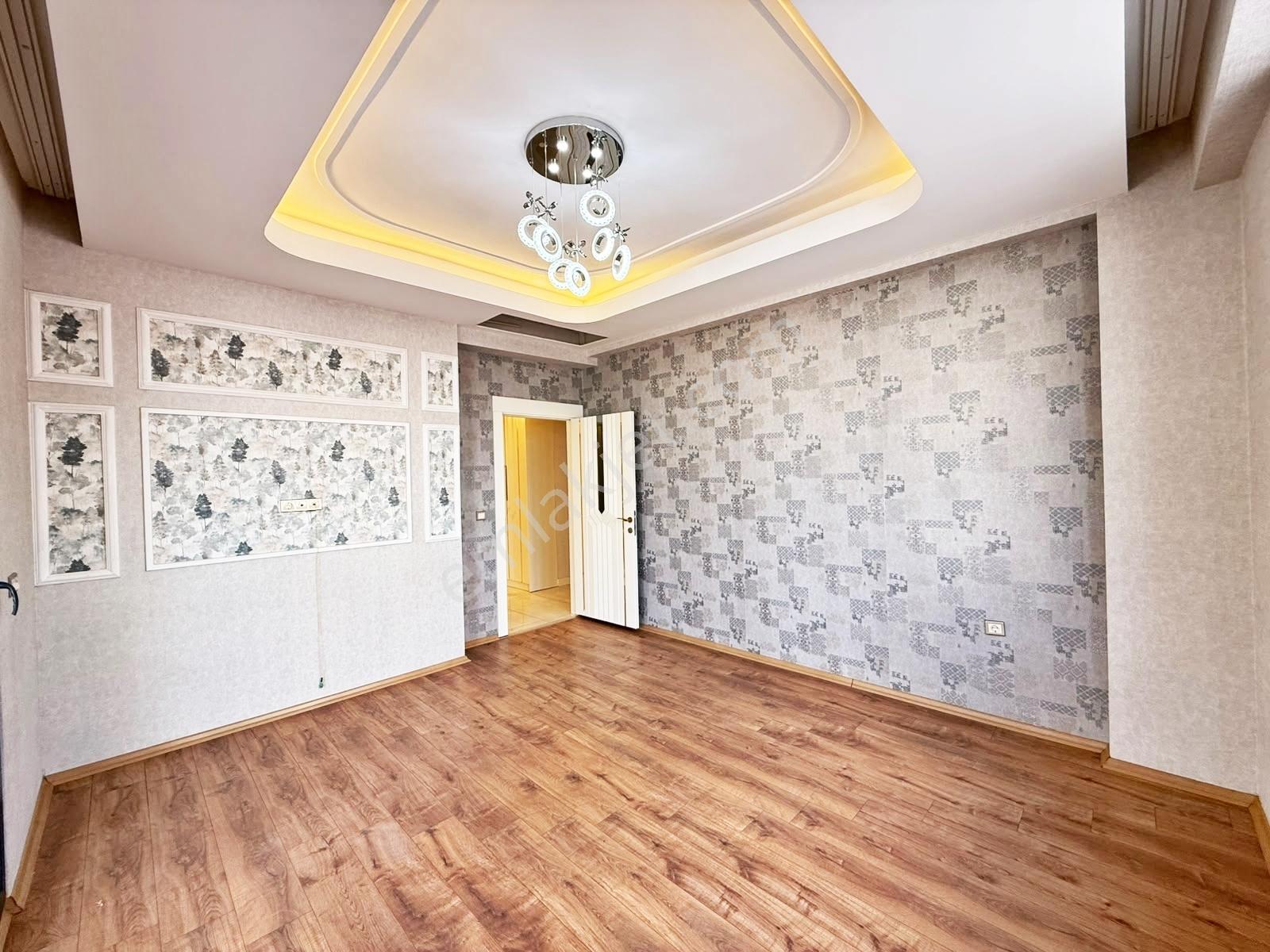 Fıstıklık'ta Giyinme Odalı Türk Hamamı Yerden Isıtma U.lüx 3.5+1 — fotoğraf 19