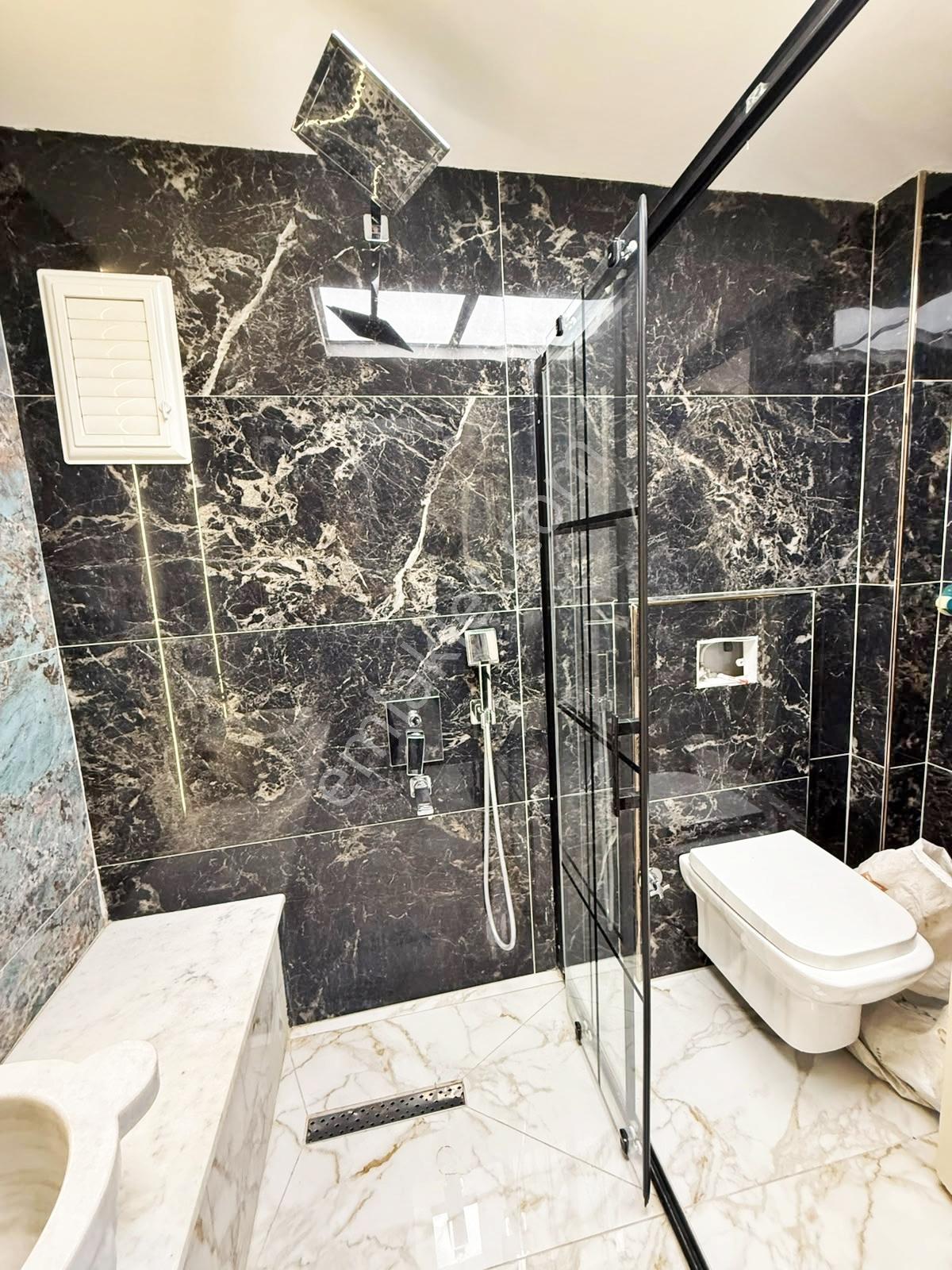Fıstıklık'ta Giyinme Odalı Türk Hamamı Yerden Isıtma U.lüx 3.5+1 — fotoğraf 33