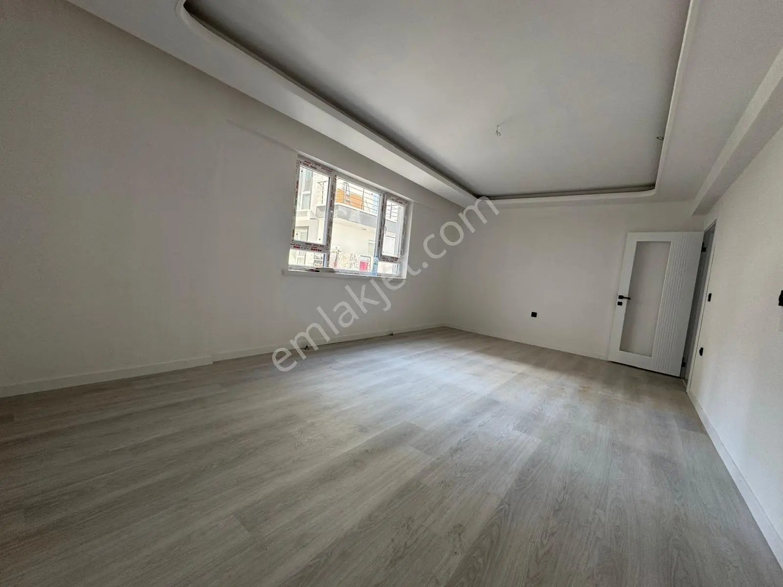 Ulukaya*şht Hanifi Cad.yakını Yeni Binada Kat Konumunda 3+1daire — fotoğraf 6