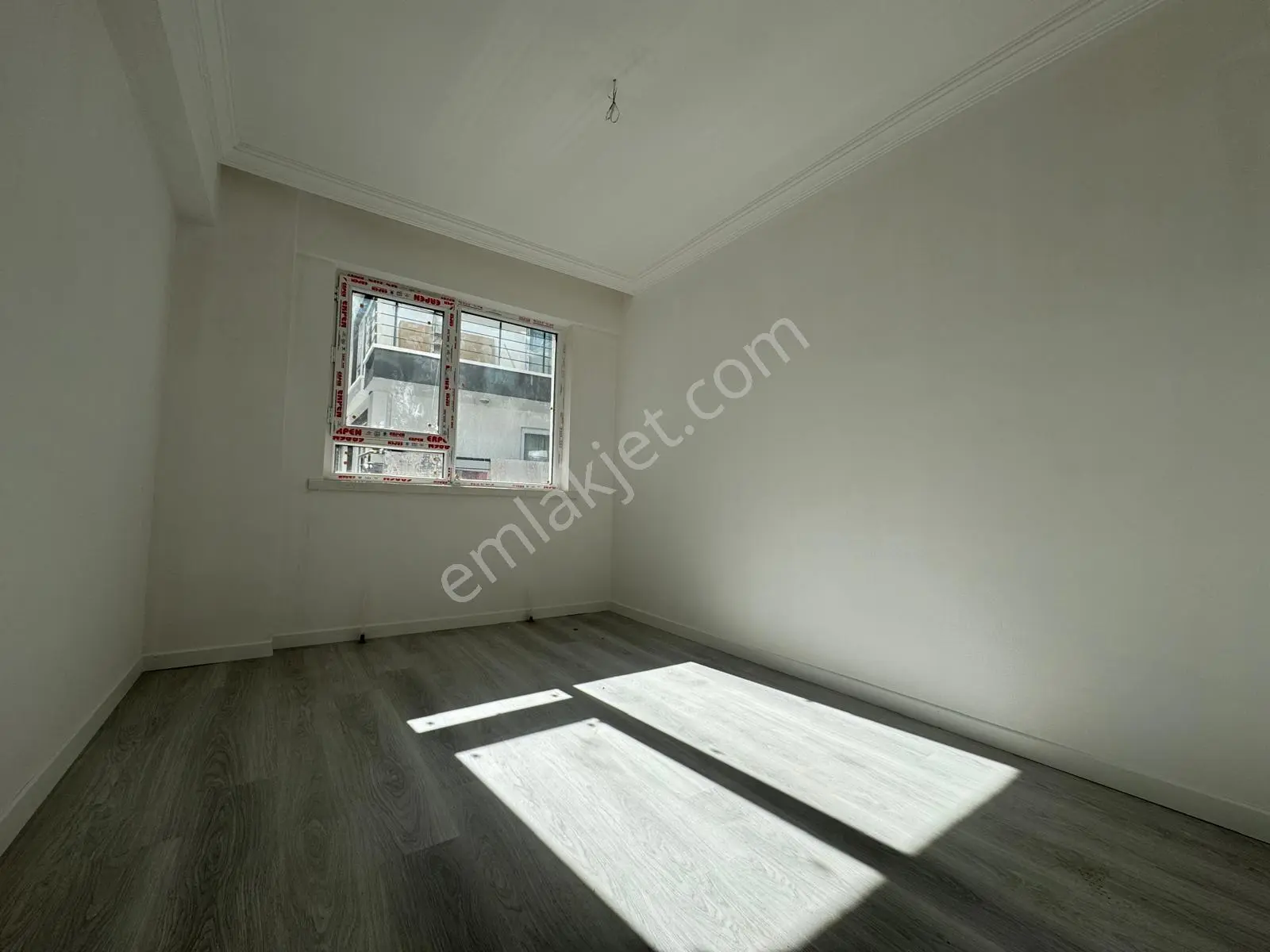 Ulukaya*şht Hanifi Cad.yakını Yeni Binada Kat Konumunda 3+1daire — fotoğraf 15