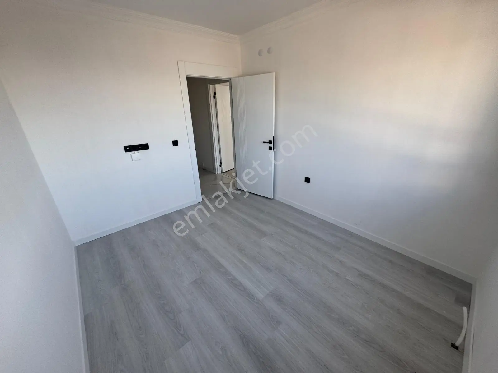 Ulukaya*şht Hanifi Cad.yakını Yeni Binada Kat Konumunda 3+1daire — fotoğraf 22