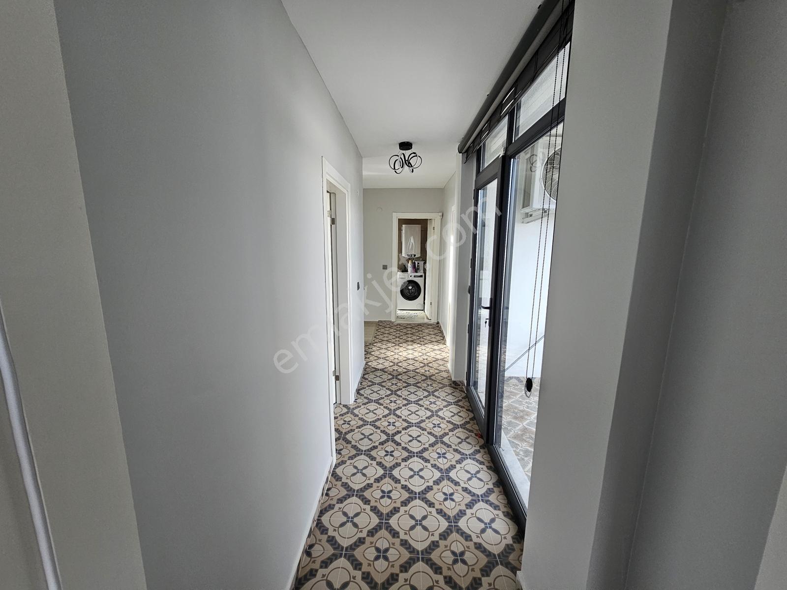 Onmax Karaağaçta 3+1 Havuzlu Site İçerisinde Tam Müstakil Villa — fotoğraf 13