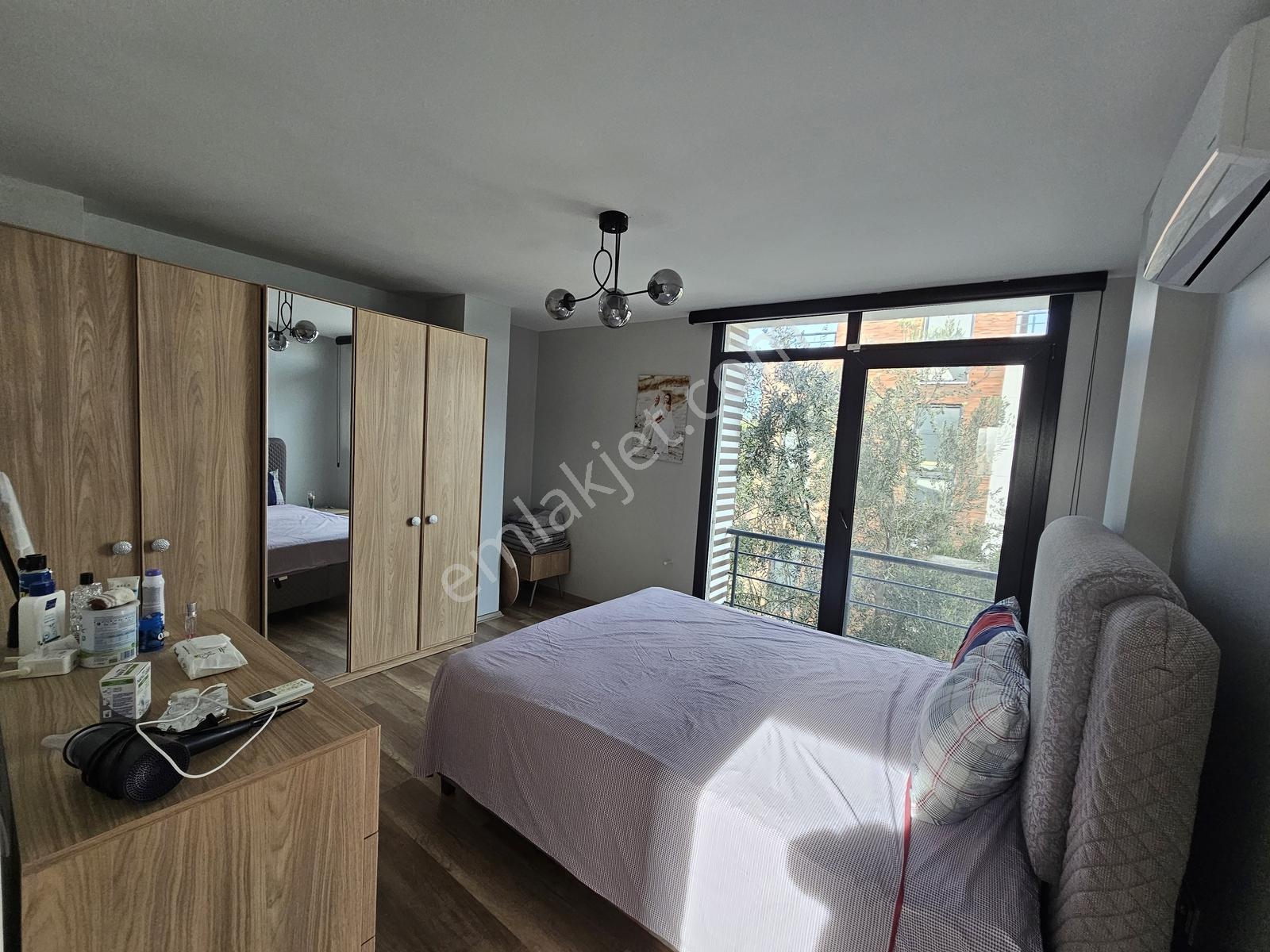 Onmax Karaağaçta 3+1 Havuzlu Site İçerisinde Tam Müstakil Villa — fotoğraf 16