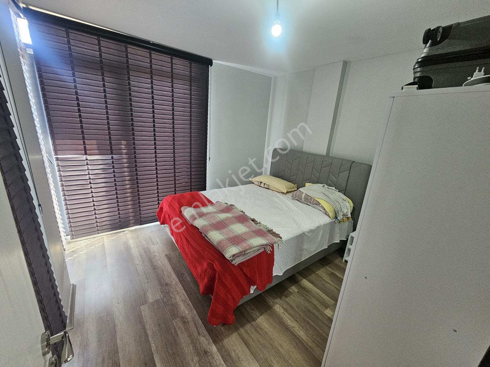 Onmax Karaağaçta 3+1 Havuzlu Site İçerisinde Tam Müstakil Villa — fotoğraf 20