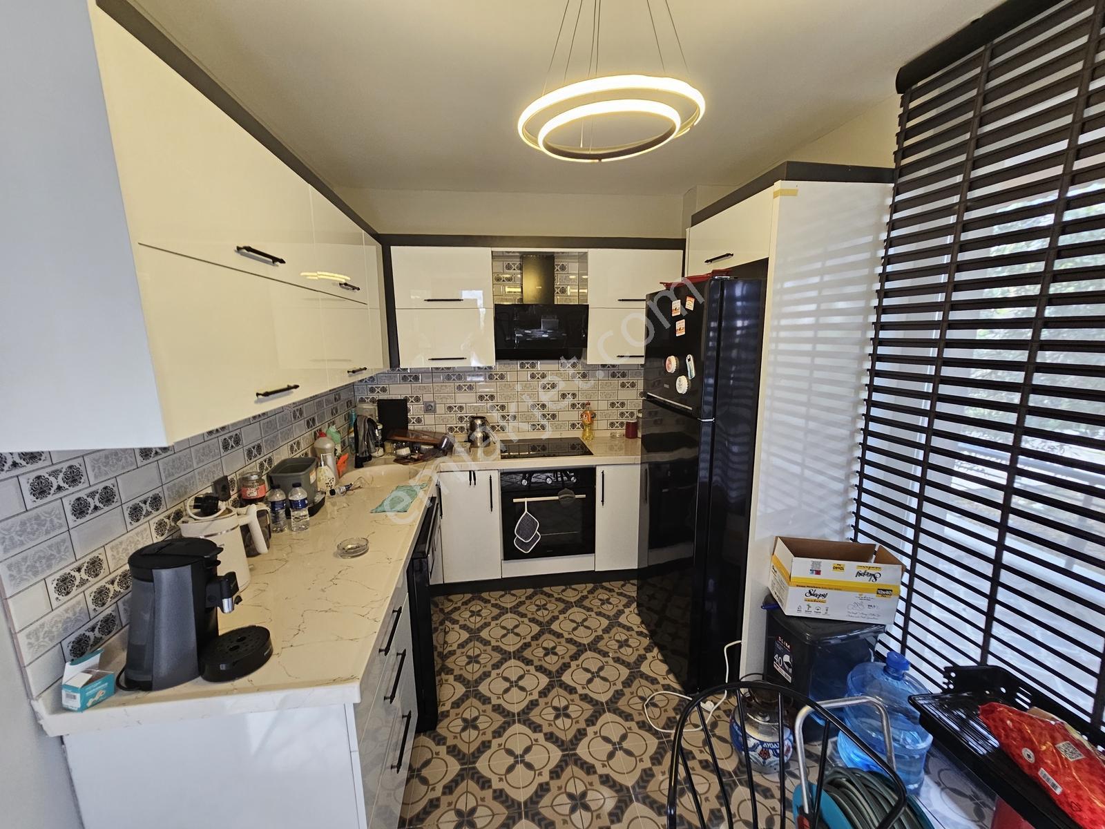 Onmax Karaağaçta 3+1 Havuzlu Site İçerisinde Tam Müstakil Villa — fotoğraf 23