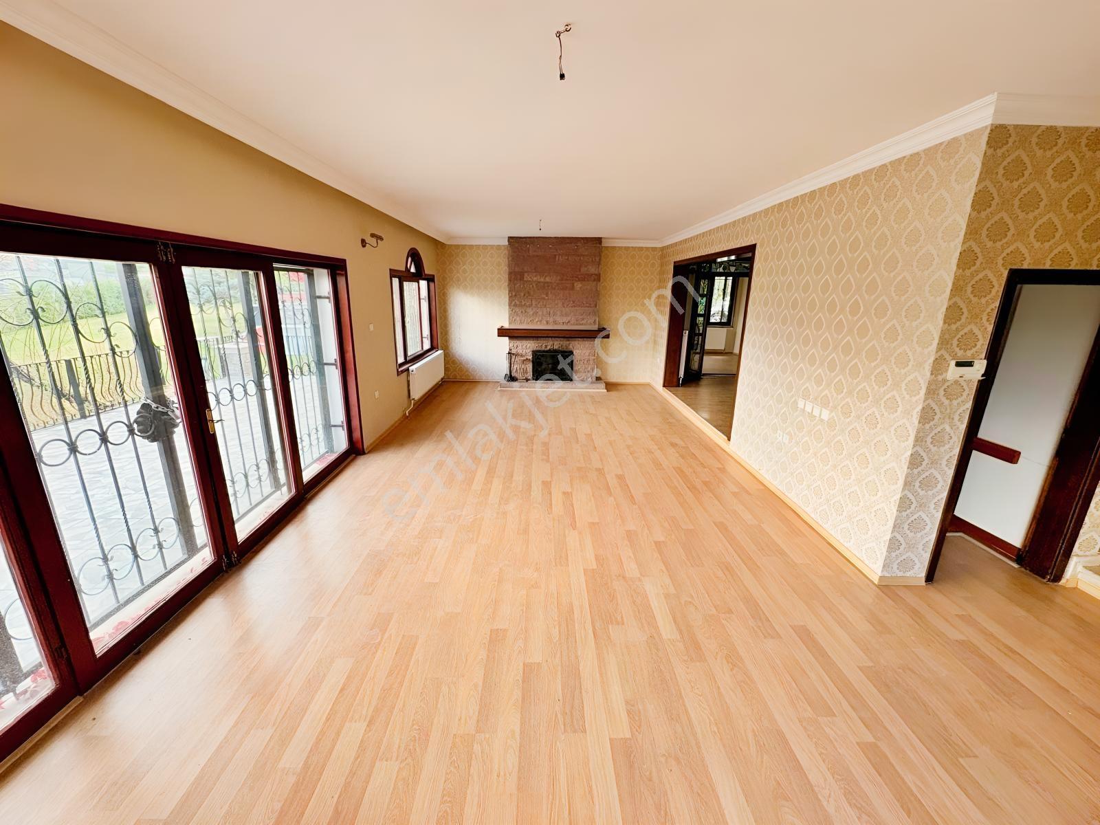 Albayrak Gayrimenkul'den Satılık Prestijli 8+1 Tripleks Villa — fotoğraf 4