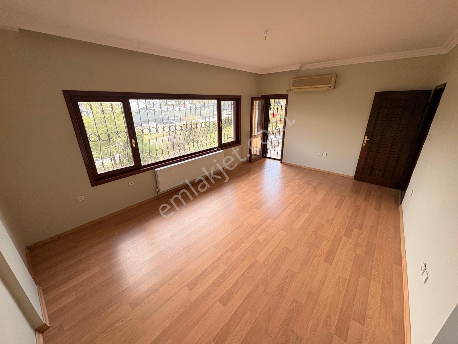 Albayrak Gayrimenkul'den Satılık Prestijli 8+1 Tripleks Villa — fotoğraf 33