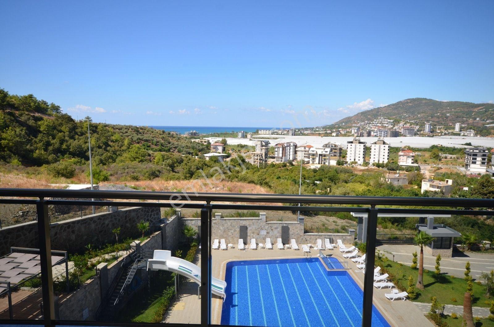 Alanya Demirtaş'ta Deniz Ve Havuz Manzaralı Mobilyalı 1+1 Daire — fotoğraf 11