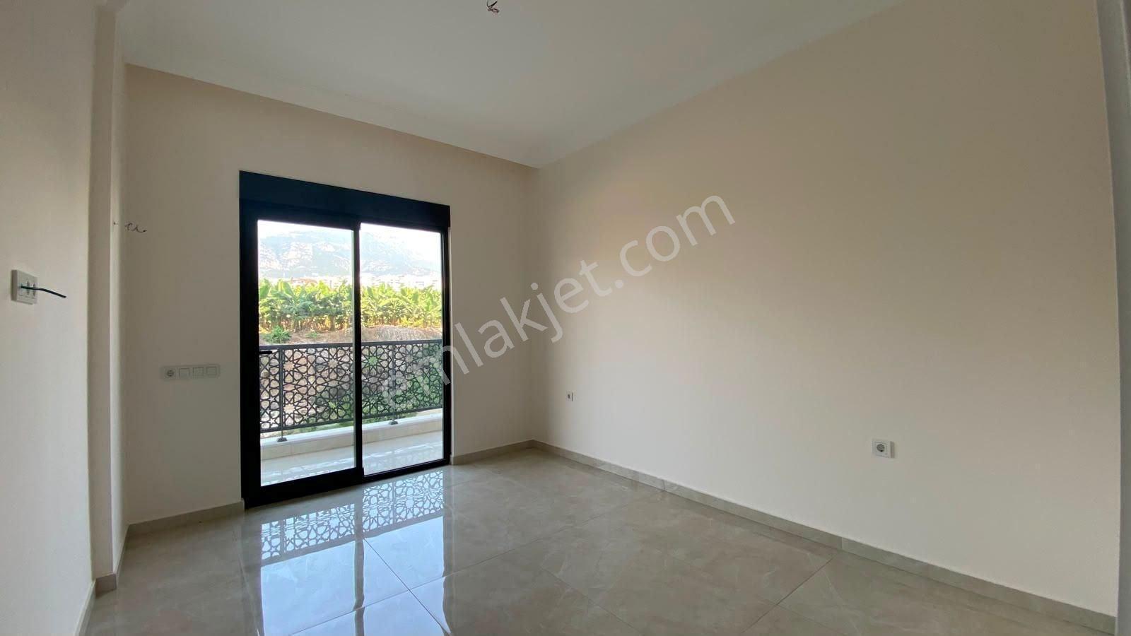 Alanya Mahmutlarda Lüks Komplekste Geniş Ve Konforlu 2+1 Sıfır Daire — fotoğraf 12