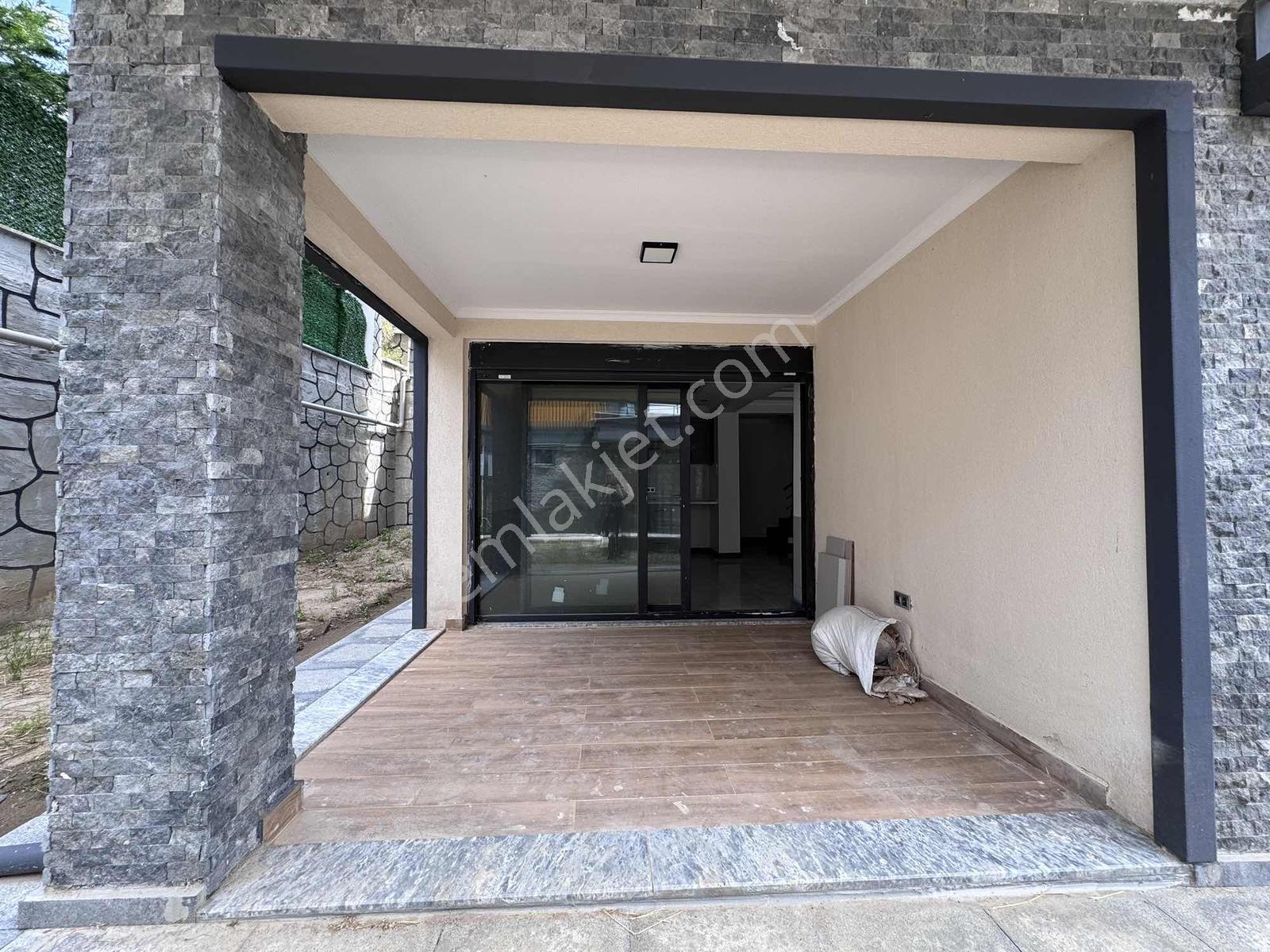 Çankaya'dan Pelitköyde Fırsat Fiyat Acil Satılık 4+1 270m2 Villa — fotoğraf 2