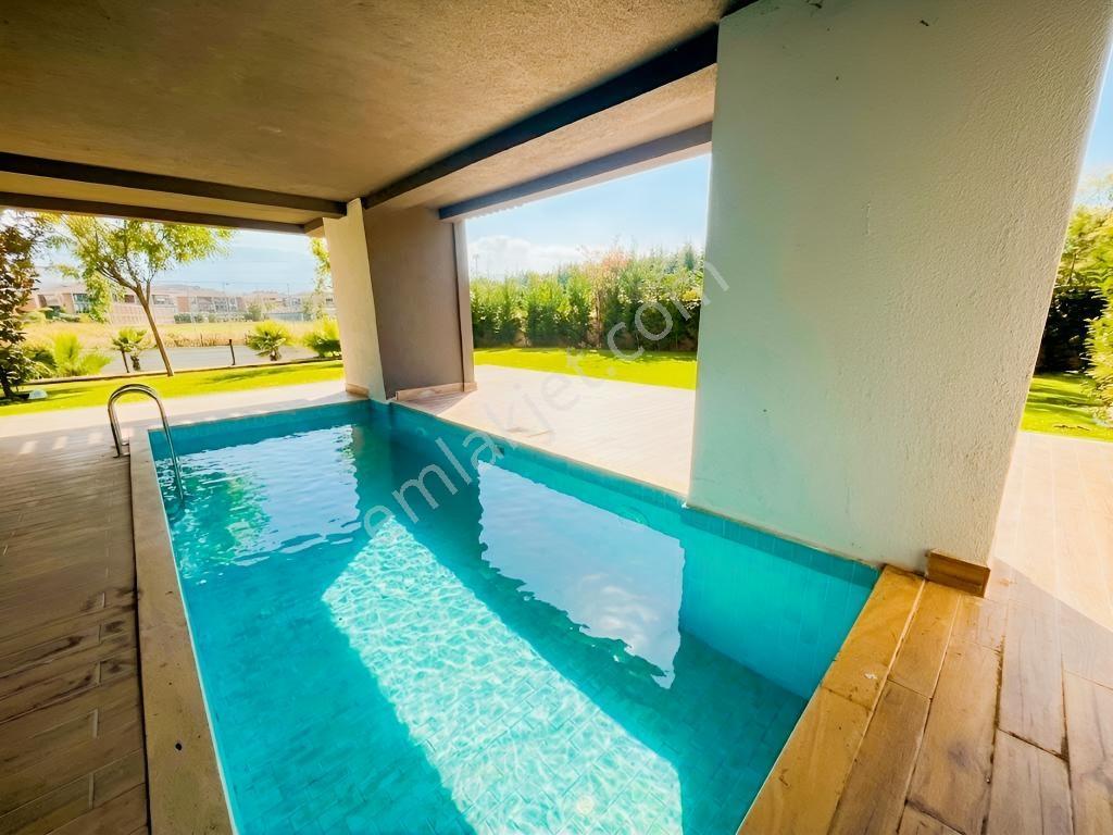 Zeray Esil Kartepede Özel Havuzlu Saunalı Ultra Lüks 4+1 Villa — fotoğraf 12