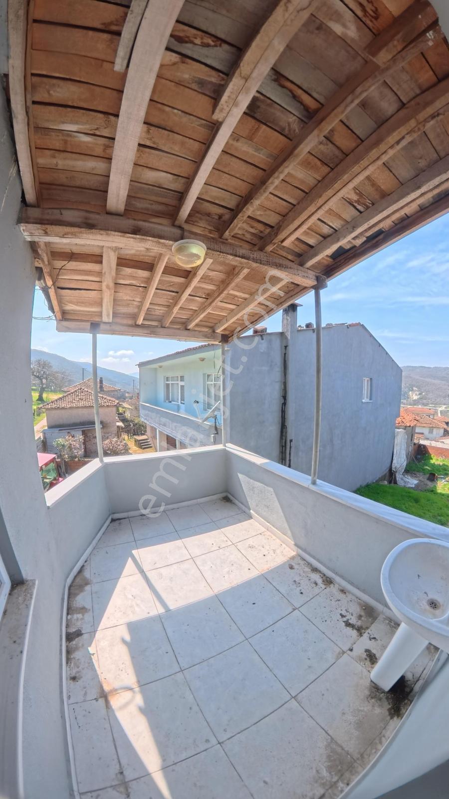 Bakacakçiftliği Köyünde Satılık Köy Evi — fotoğraf 6