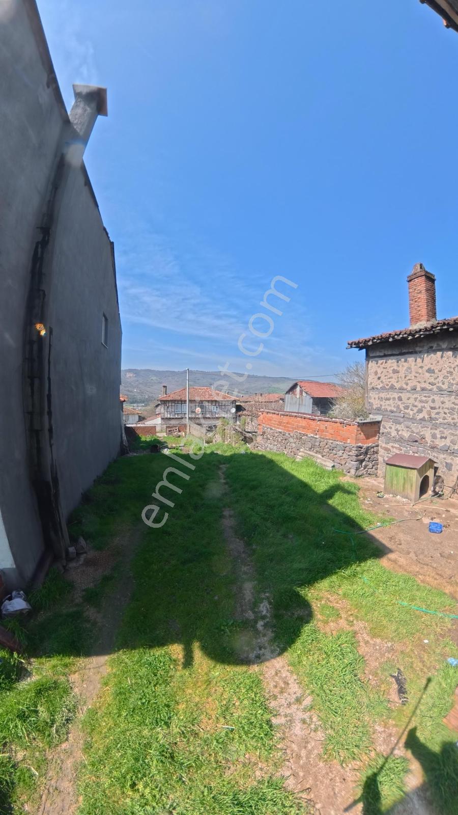 Bakacakçiftliği Köyünde Satılık Köy Evi — fotoğraf 8