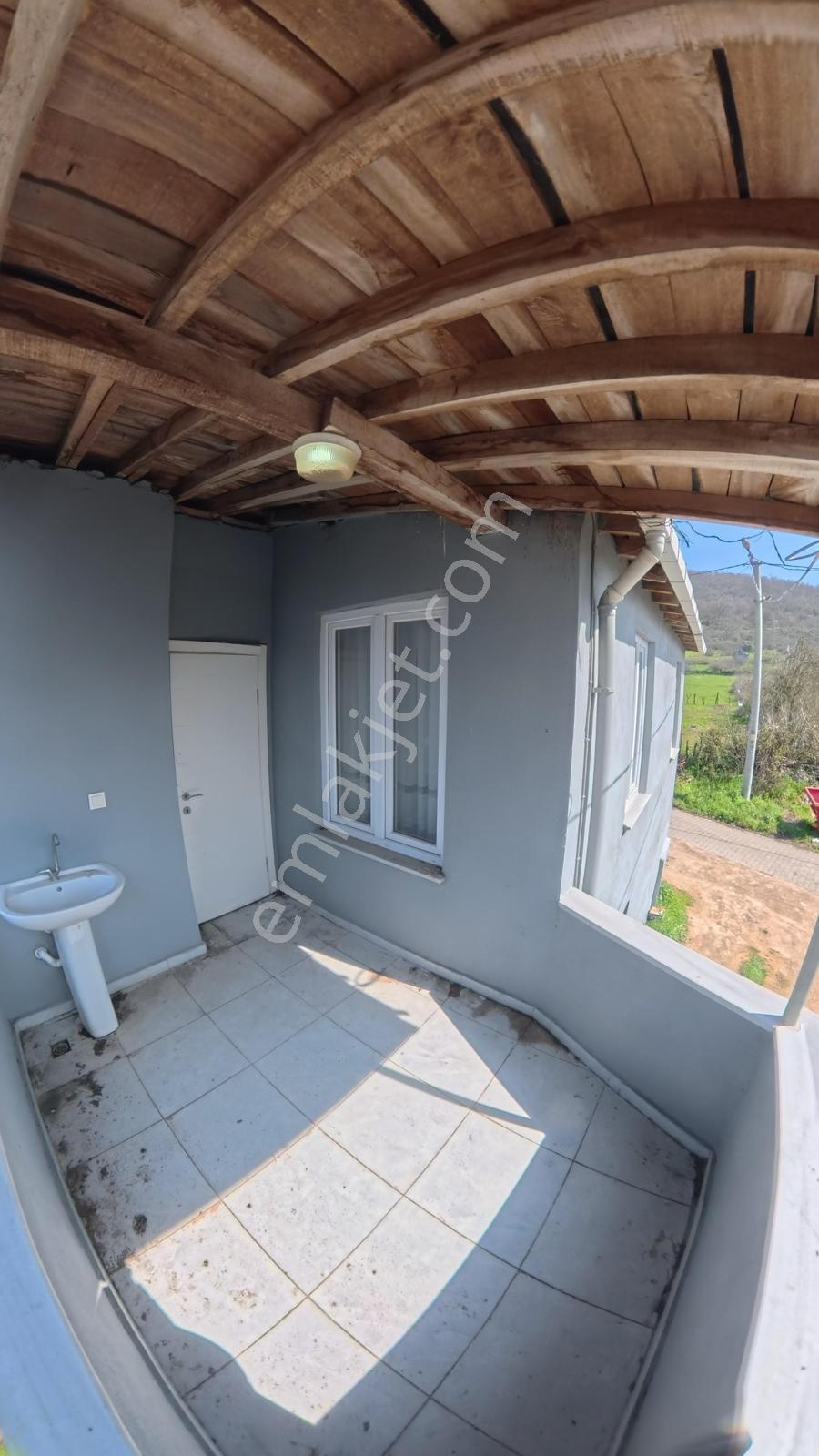 Bakacakçiftliği Köyünde Satılık Köy Evi — fotoğraf 13