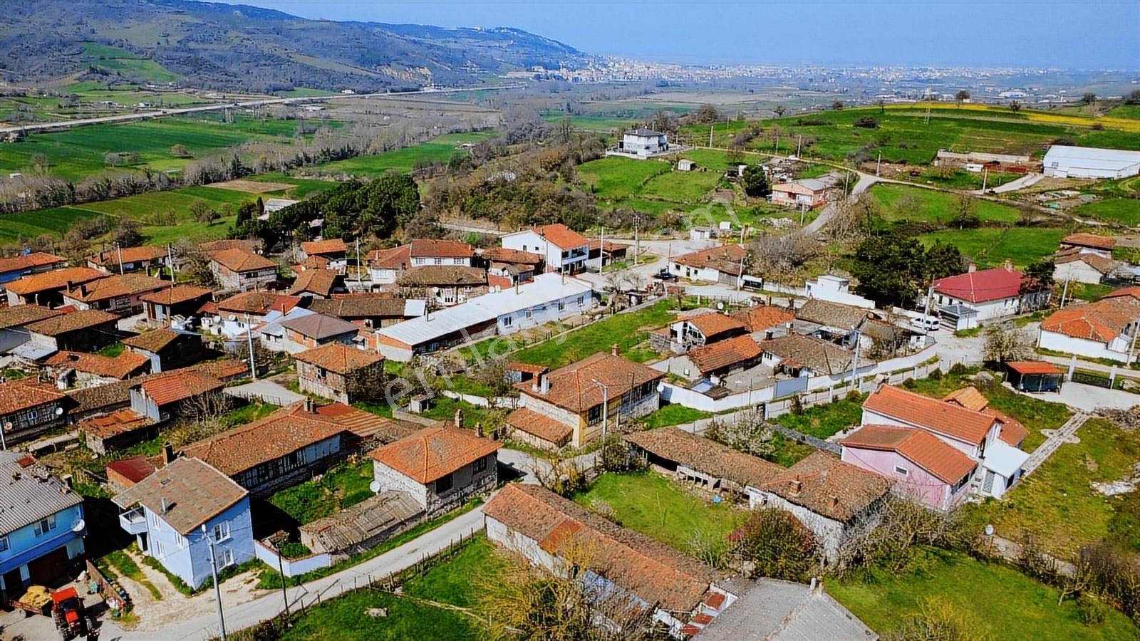 Bakacakçiftliği Köyünde Satılık Köy Evi — fotoğraf 20
