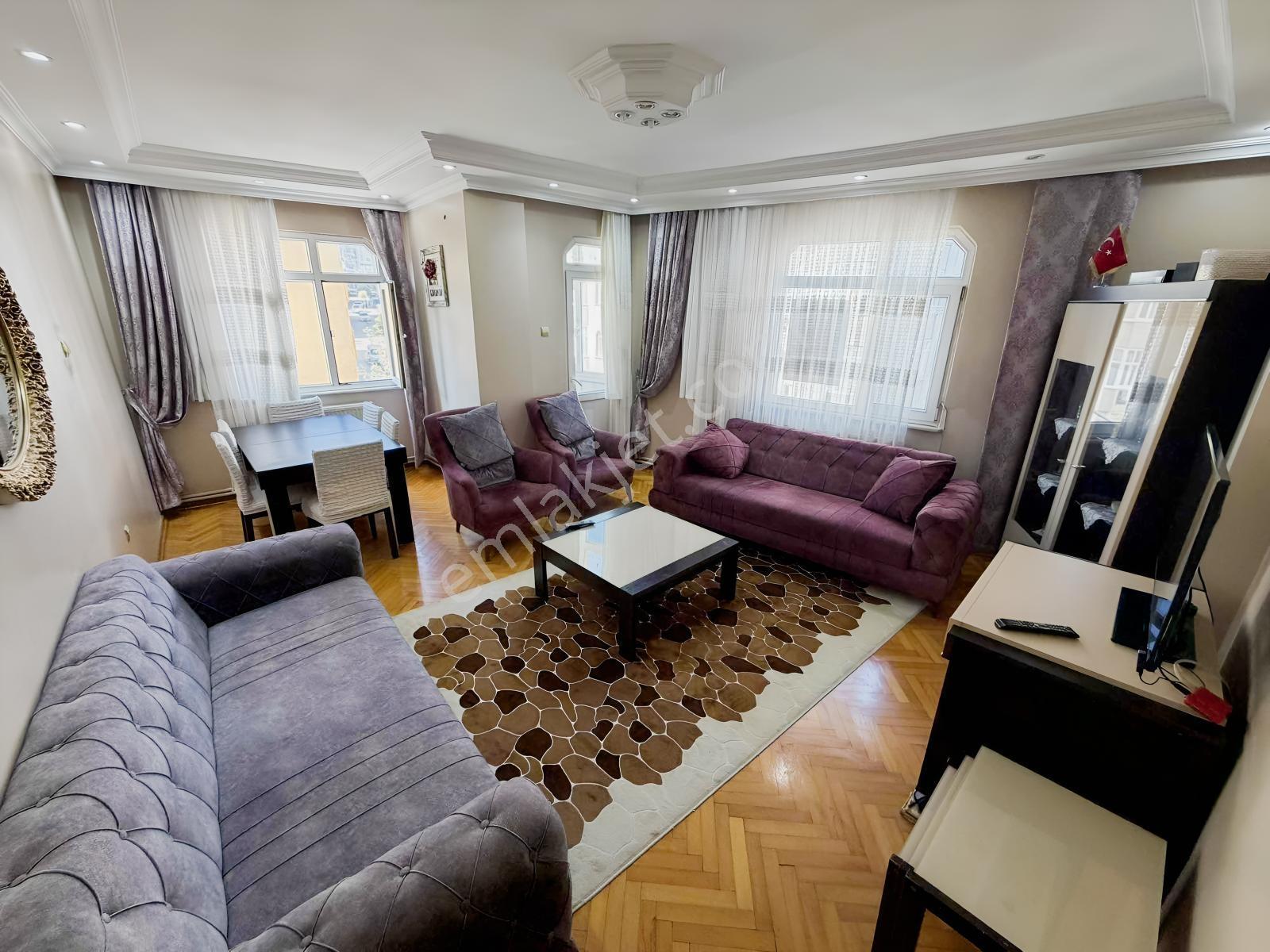 Güngören Güven Mah Posta Caddesi Üzerinde 3+1 Satılık Daire — fotoğraf 2
