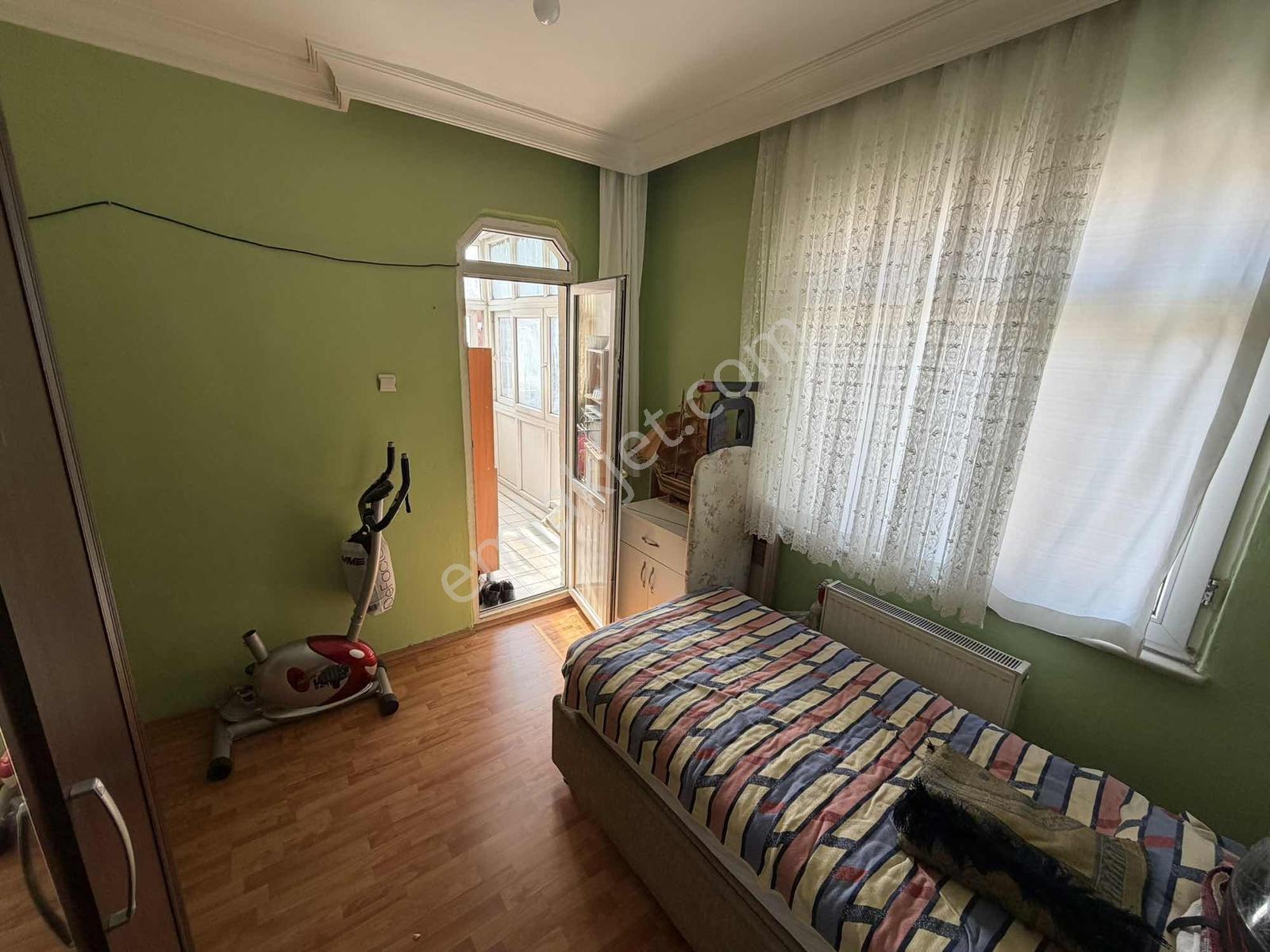 Güngören Güven Mah Posta Caddesi Üzerinde 3+1 Satılık Daire — fotoğraf 9