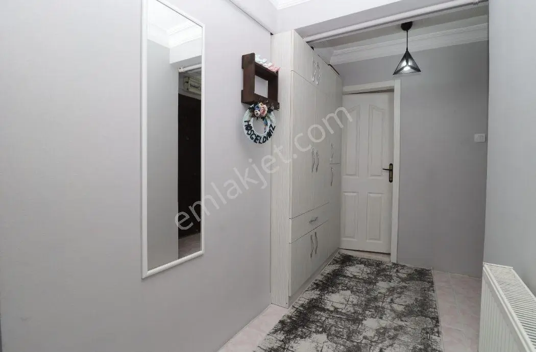 Atakent'te Asansörlü Arakat Trene, Sağlık Ocağına Ykn Yapılı 3+1 — fotoğraf 8