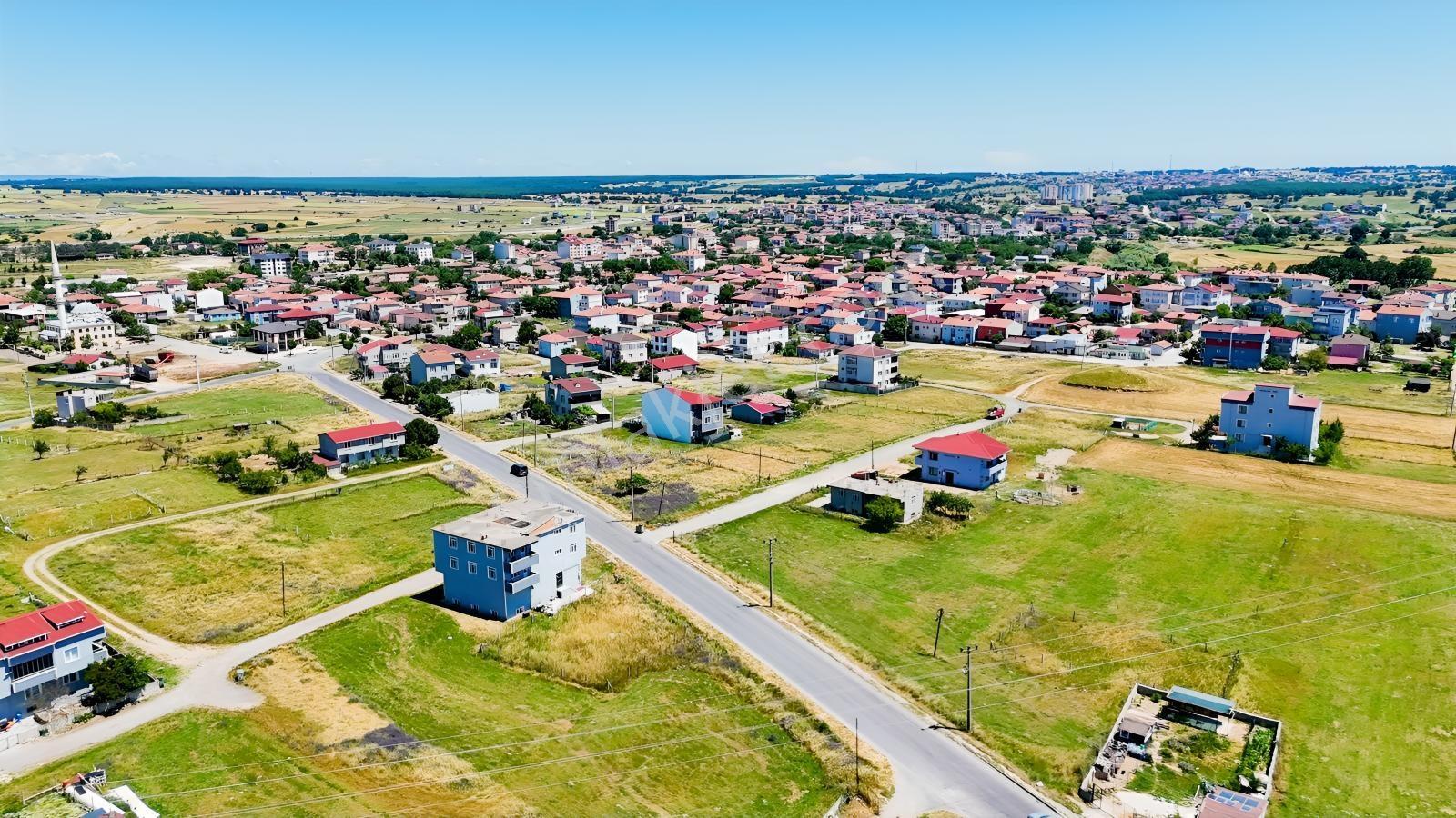 Güven'den 300m² İmarlı Tek Tapu Yola Cephe Fırsat Arsa !!!!!!!!! — fotoğraf 2