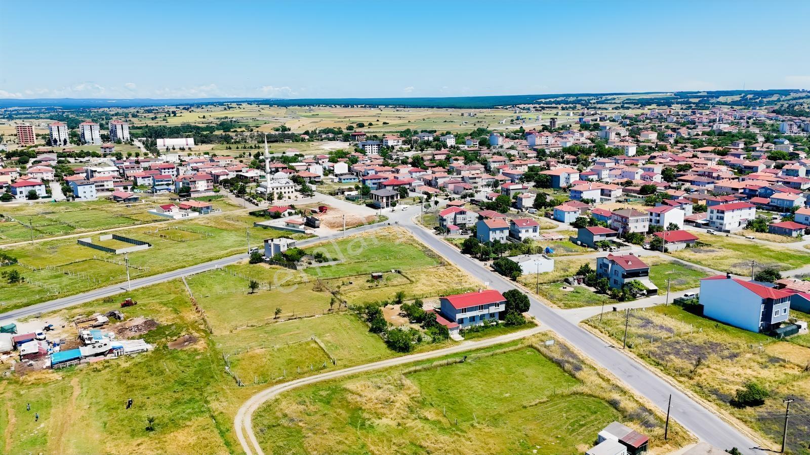 Güven'den 300m² İmarlı Tek Tapu Yola Cephe Fırsat Arsa !!!!!!!!! — fotoğraf 6